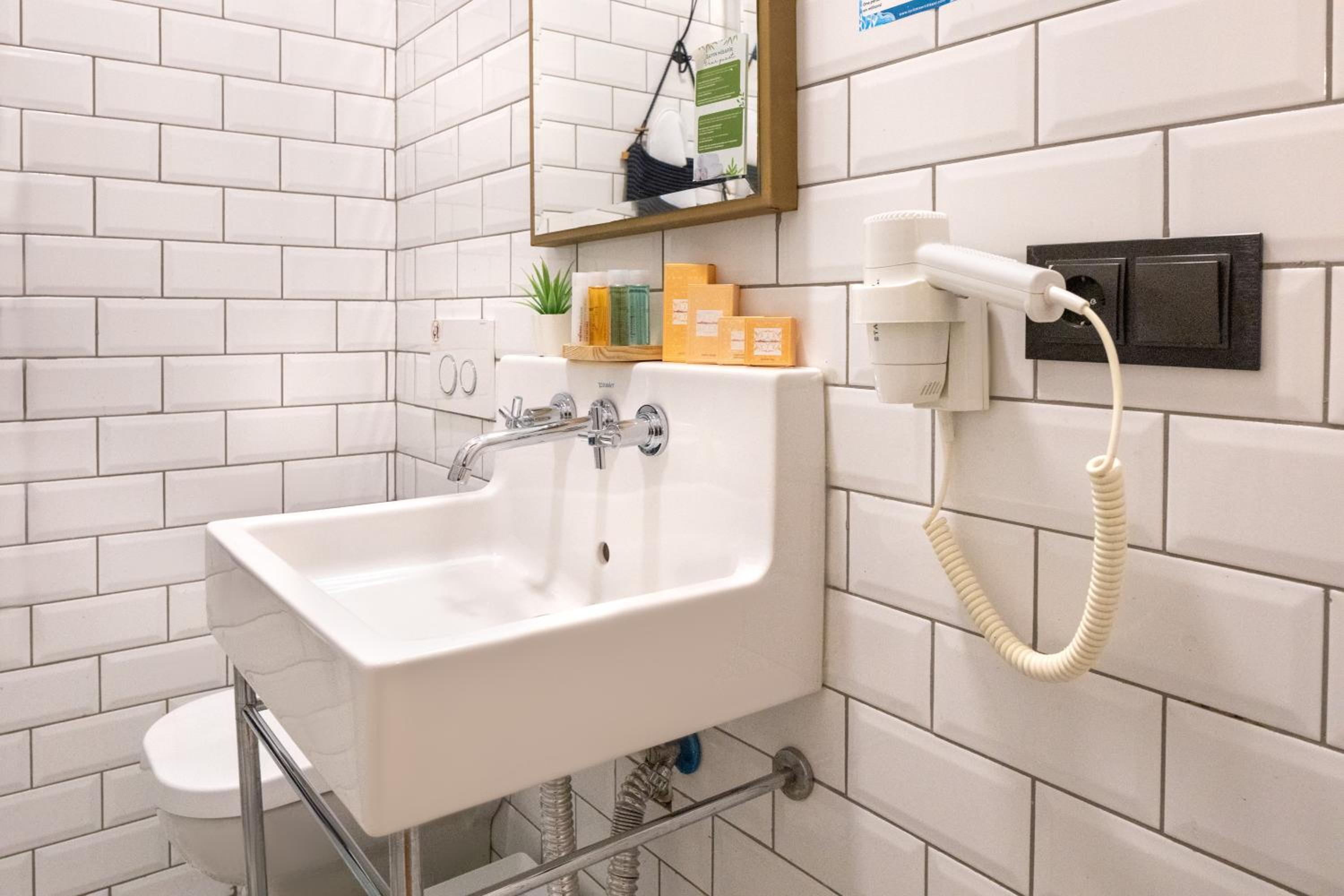 Sanatlar Oteli Galata - Image 128