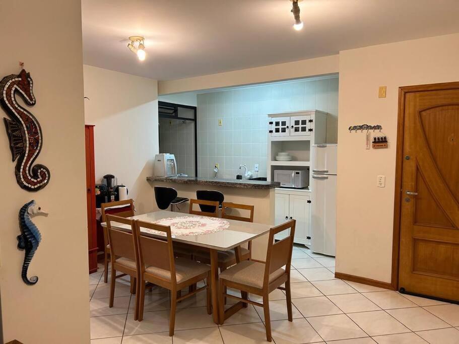 Apartamento aconchegante Bombas!