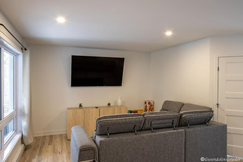 Private Spa, Hiking, Skiing, D-Tente, St-côme
