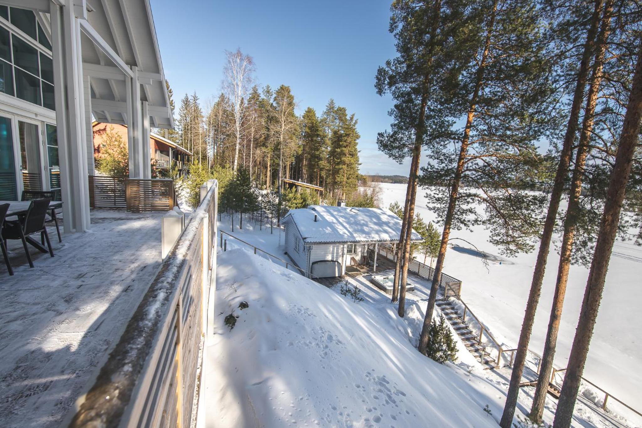 Villa Lago - High Quality Villa for up to 20 guests view 4