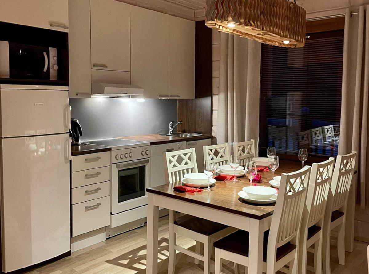 Ruka Snowstar 15 Incl WiFi,Sauna, only 2,5 km from Ruka village view 3