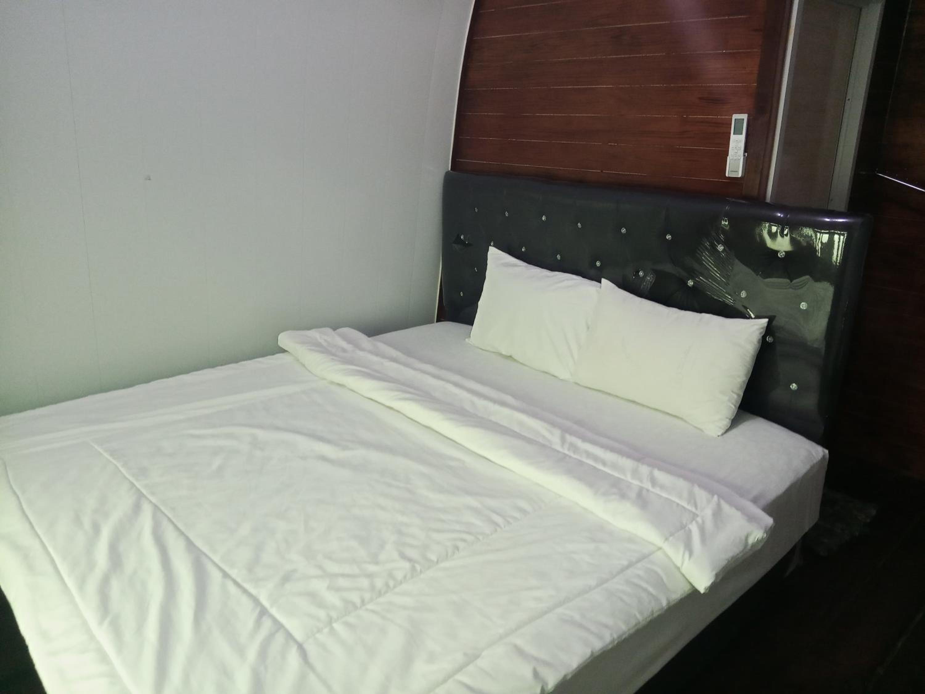 Indah Damai Cottages