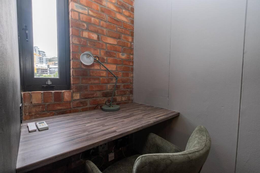 Cape Town - Spacious Modern Central Studio view 2