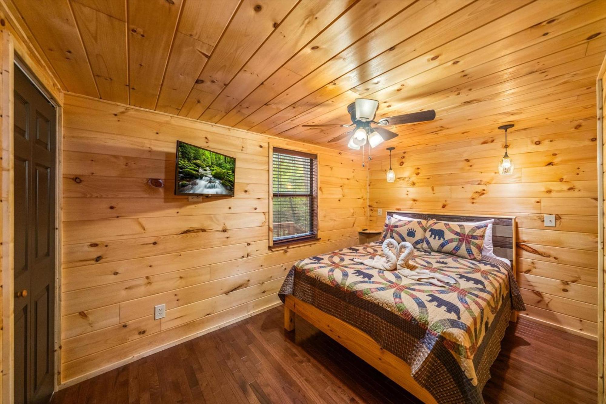 Dogwood Hideaway