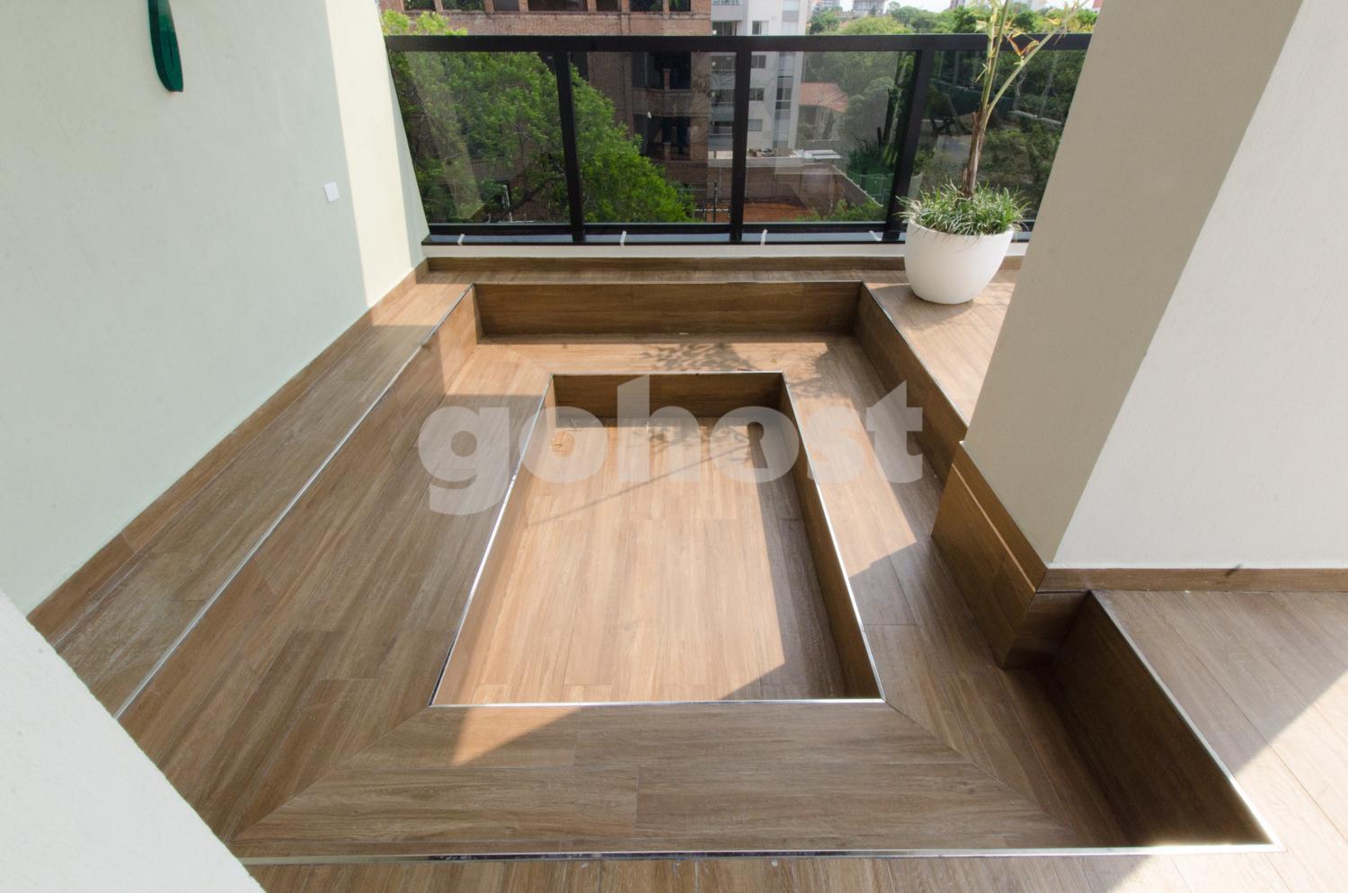 Elegant apt near Shopping del Sol and La Galeria view 4