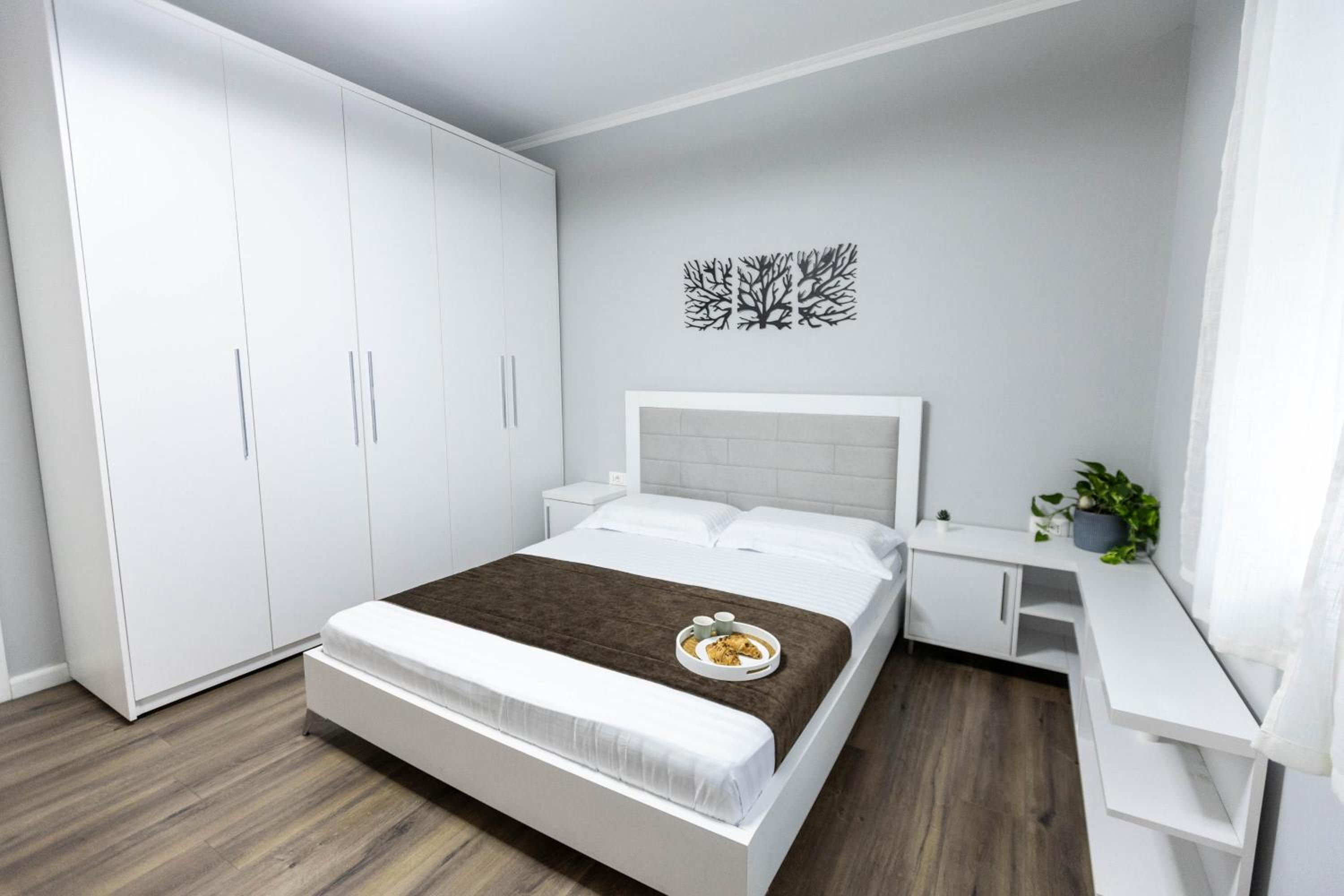 Eka Luxury Apartment