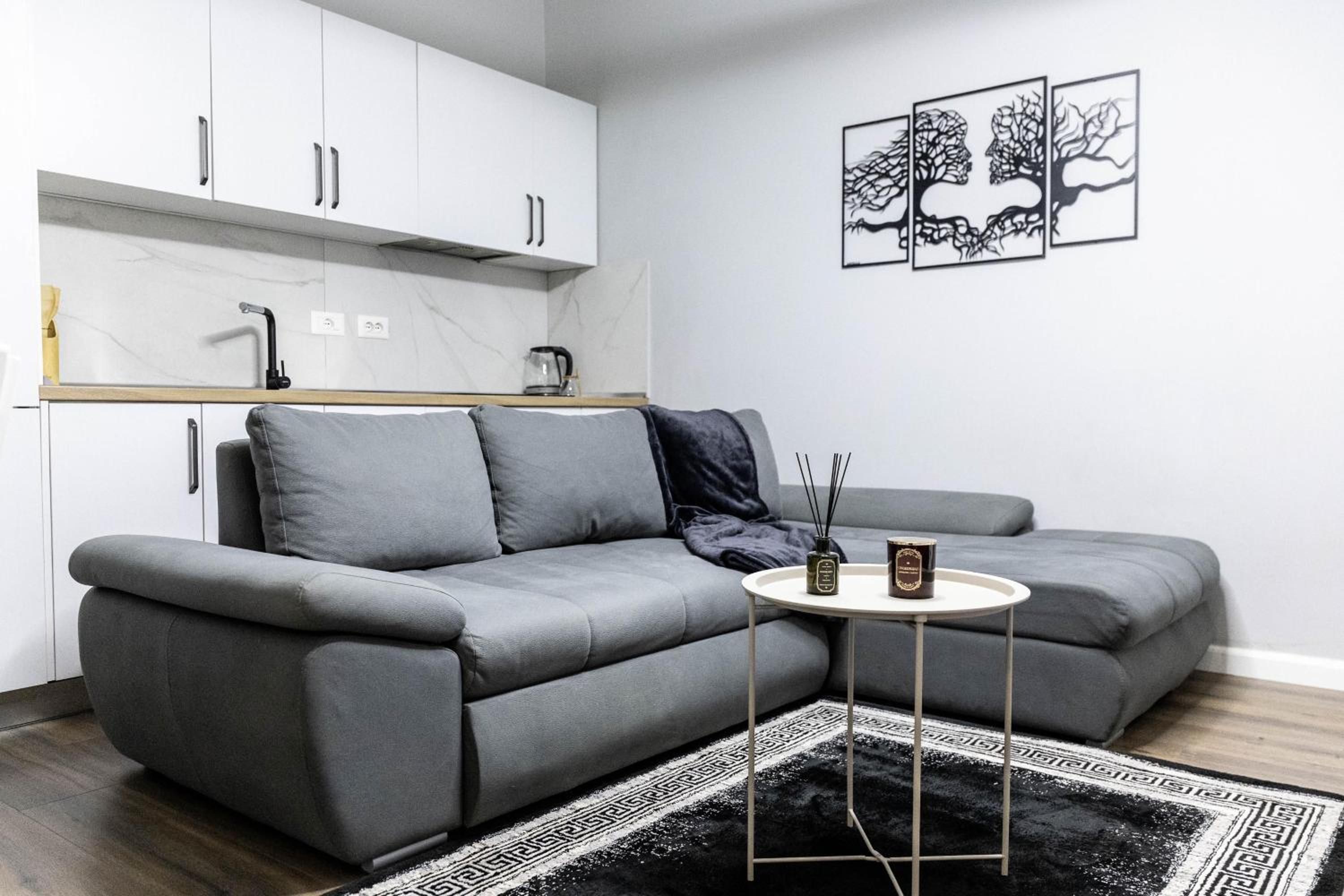 Eka Luxury Apartment