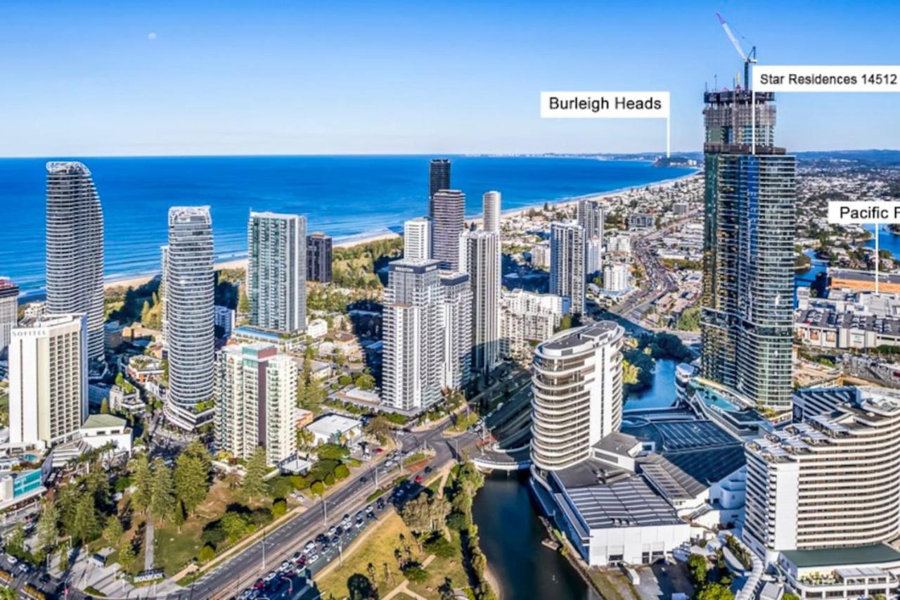 Star In The Sky Broadbeach - Stunning Ocean Views