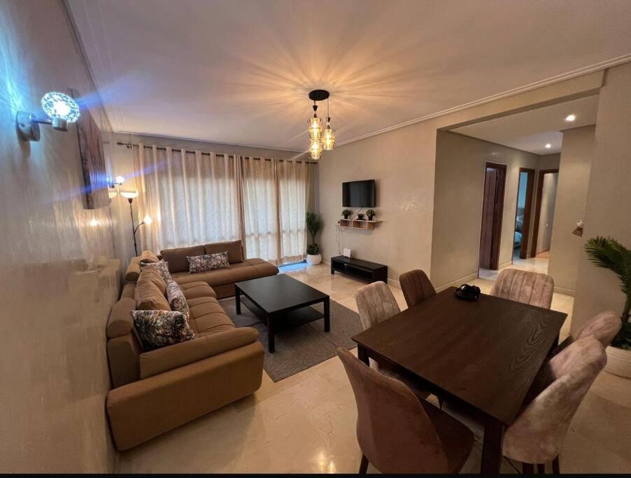 Elegant 2-Bedroom Apartment in Vibrant Maarif