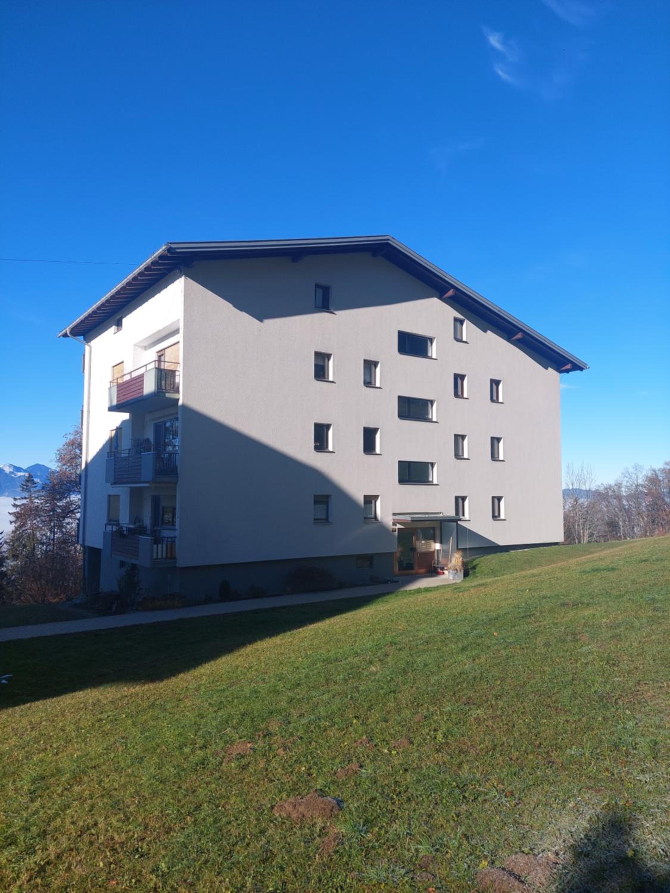 Gemütliche Wohnung mit Talblick