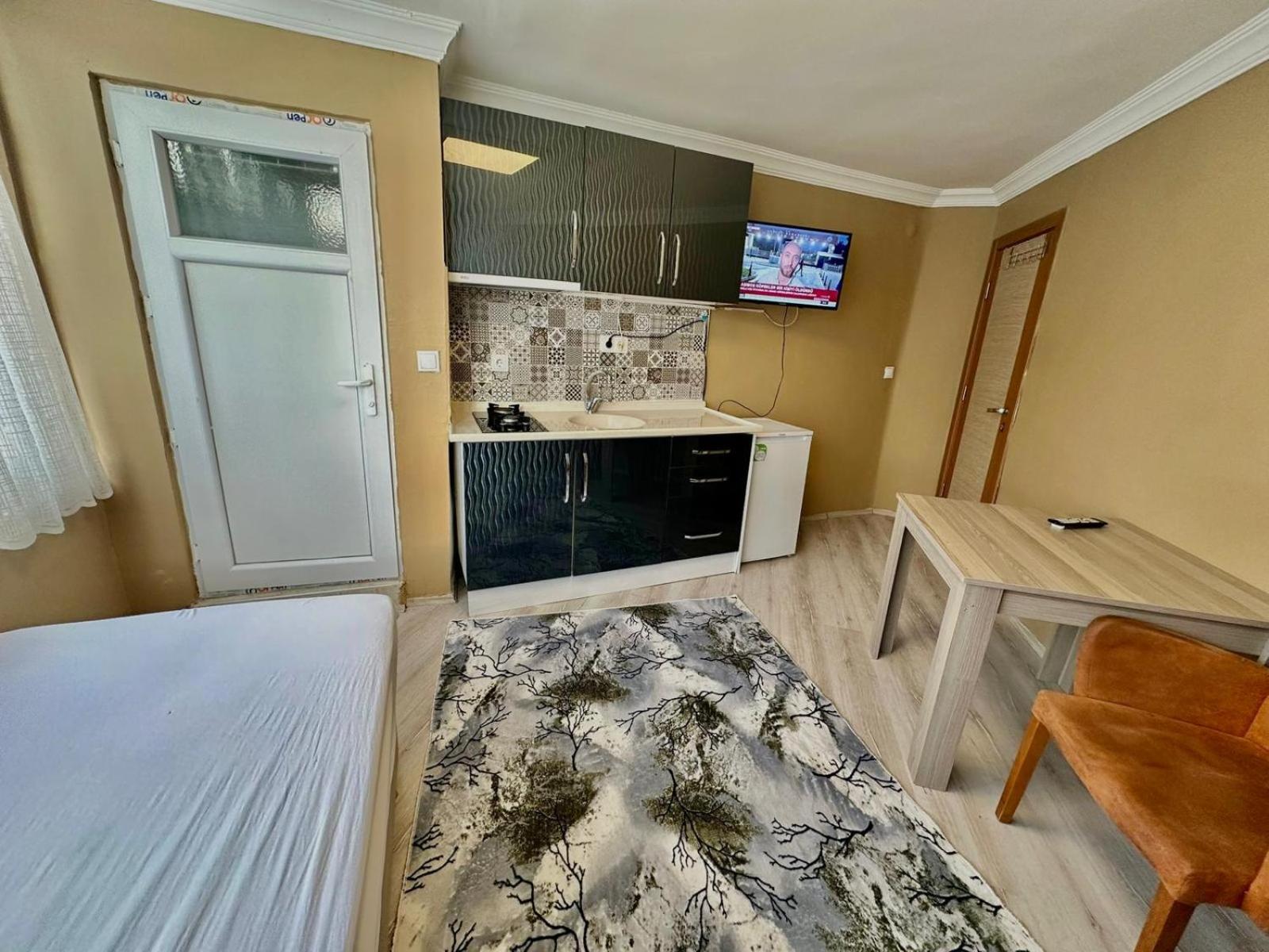 Quite Suite& Hotel