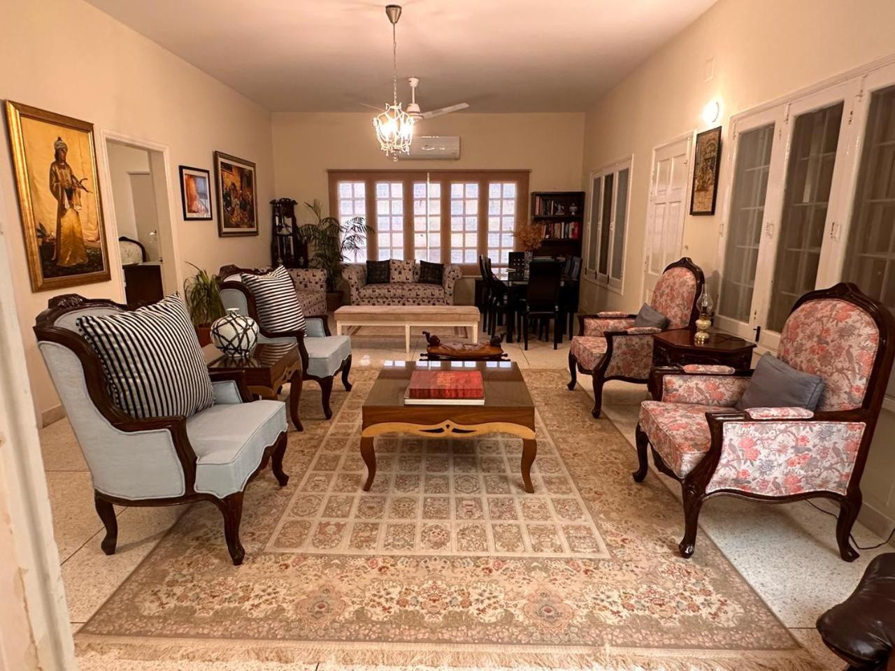 Circle Lodge House