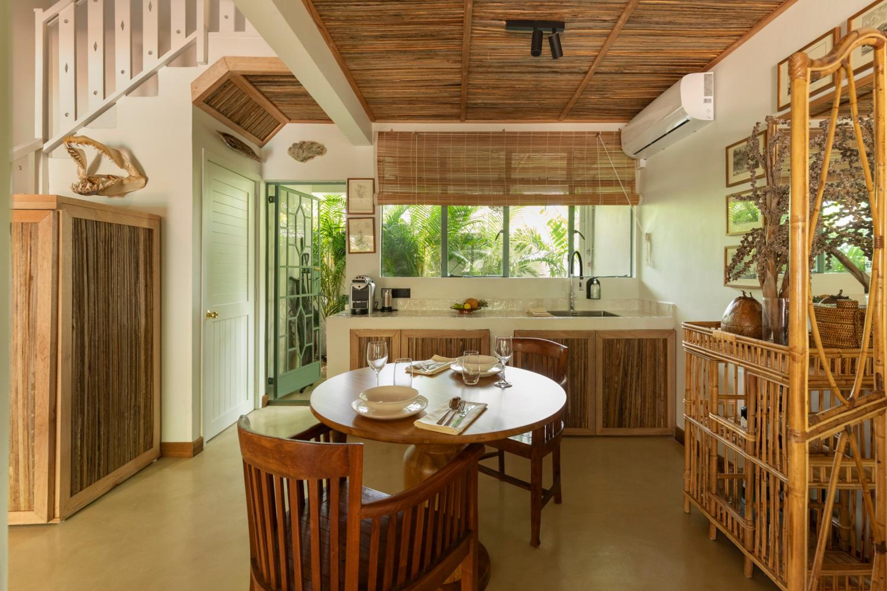 Maison Tropical