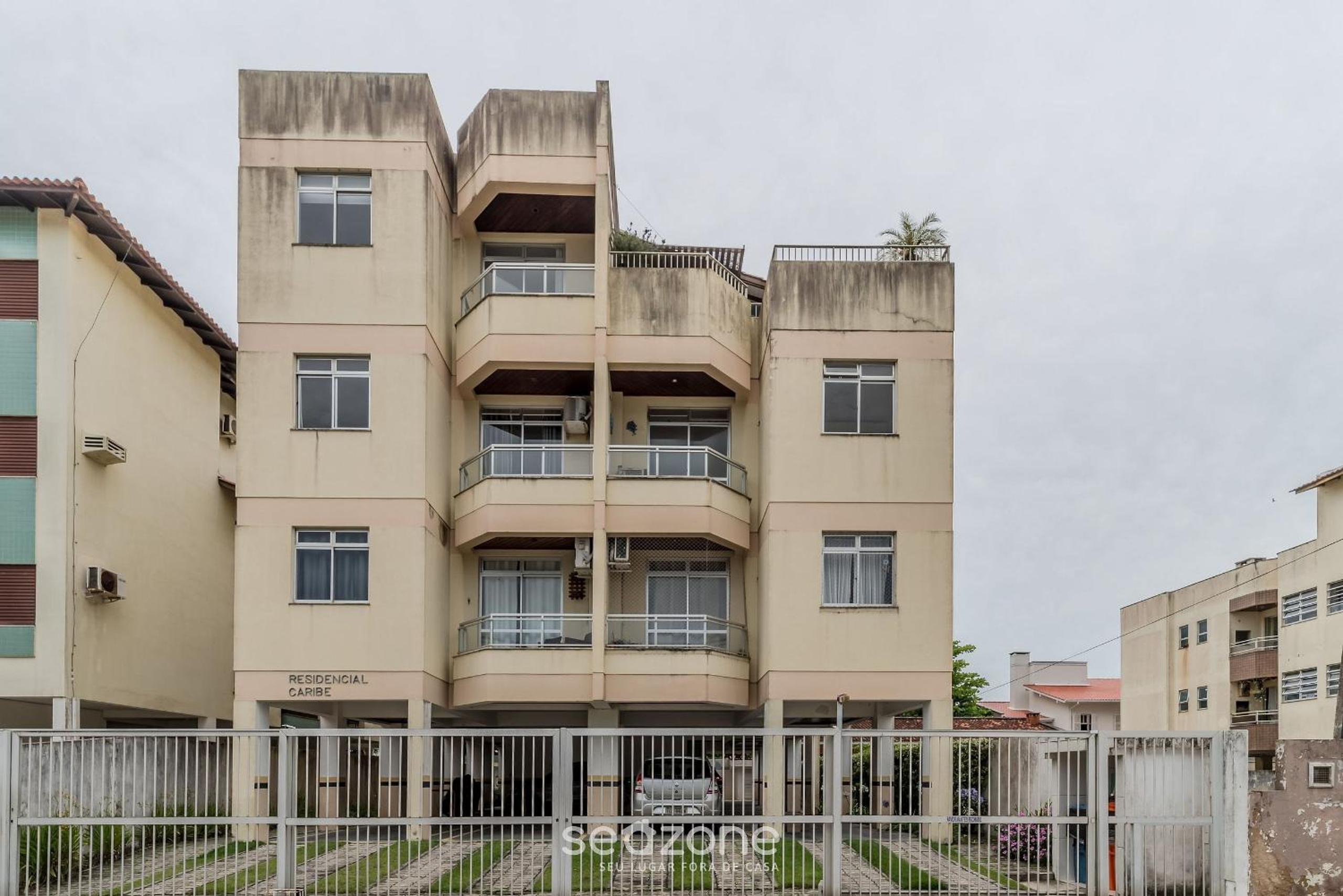 Apartment w/ Barbecue 450m from the Beach RCI0201