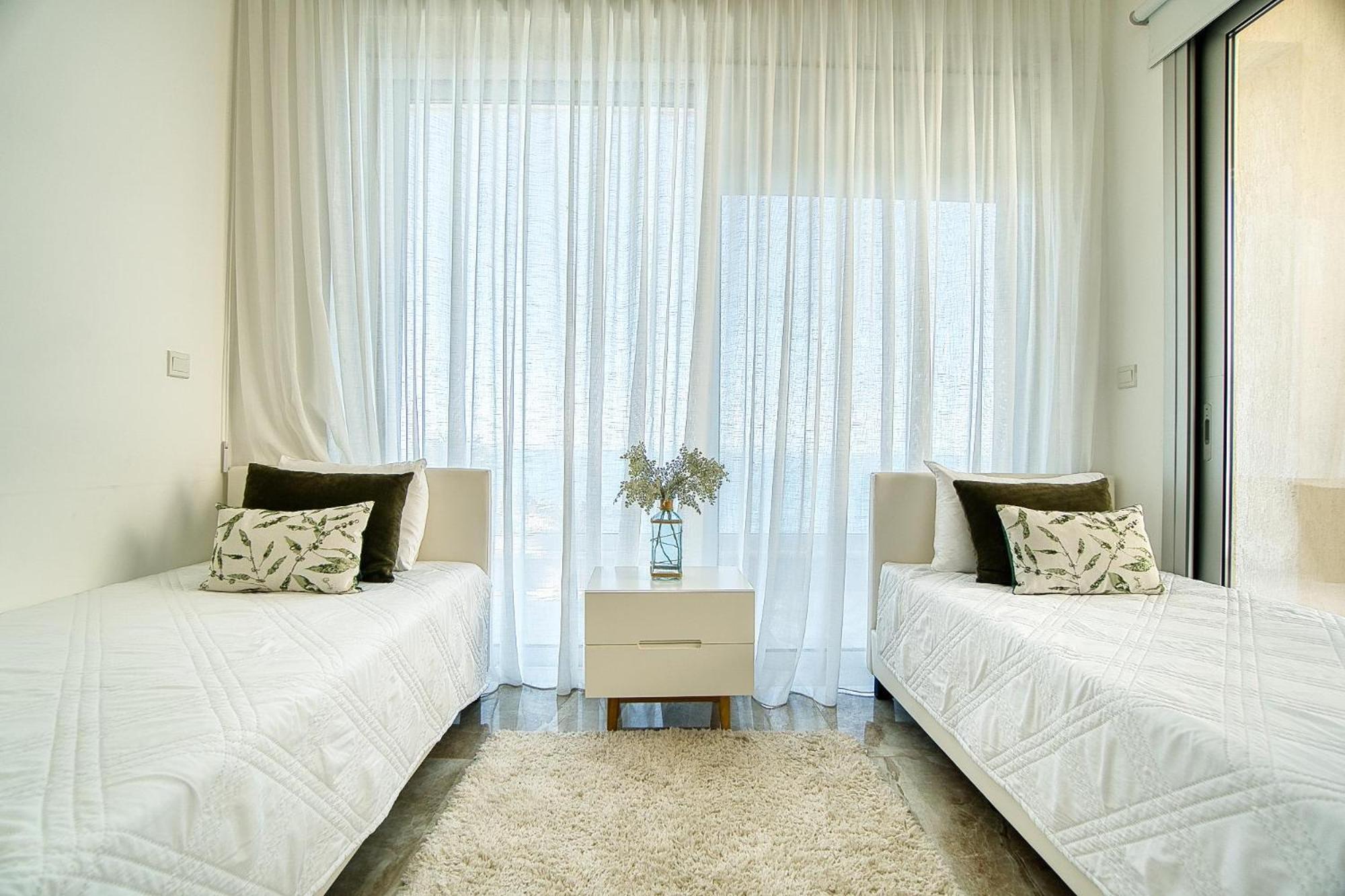 Luxury Seafront Prestige Villa 1