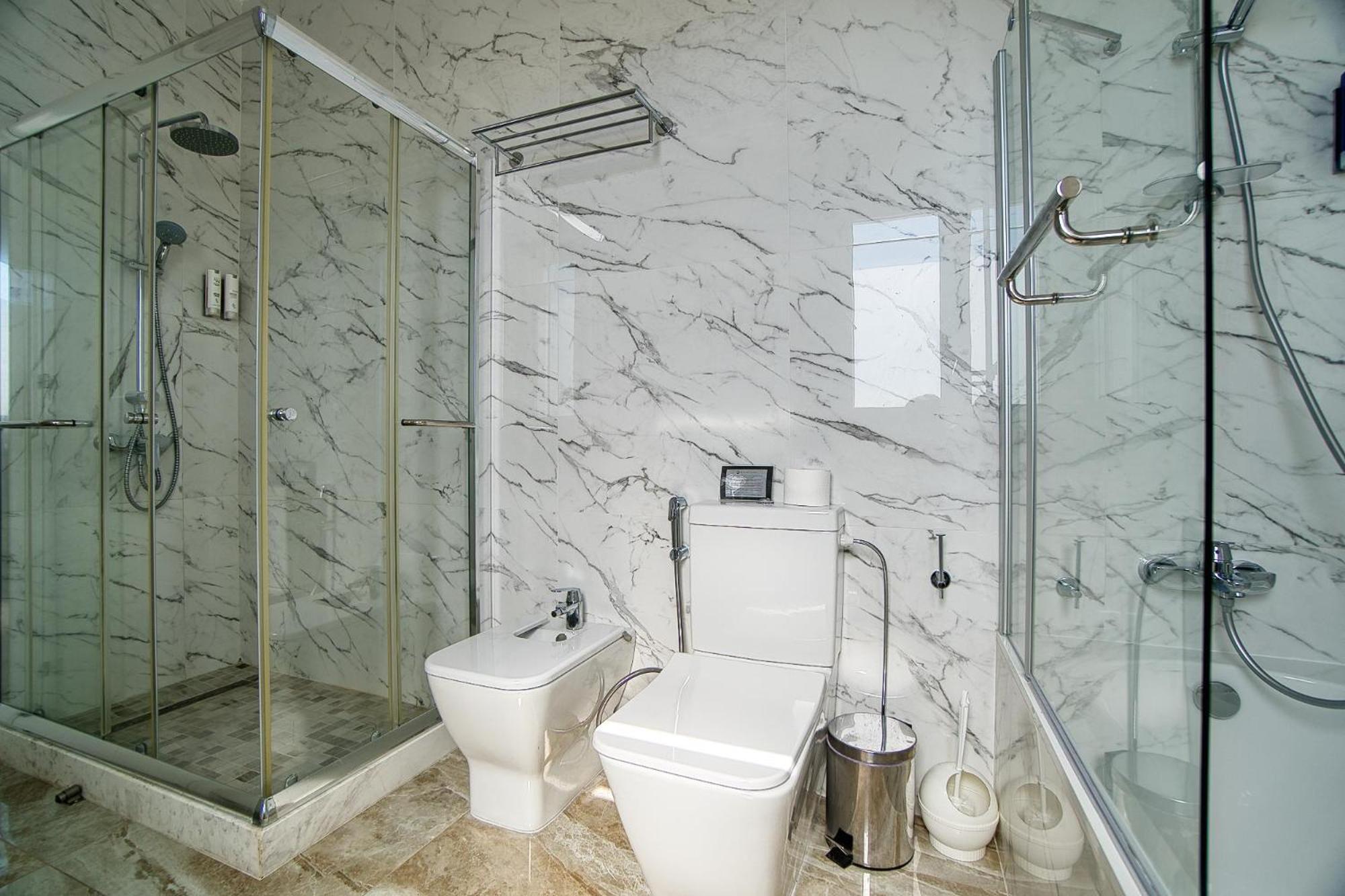 Luxury Seafront Prestige Villa 1
