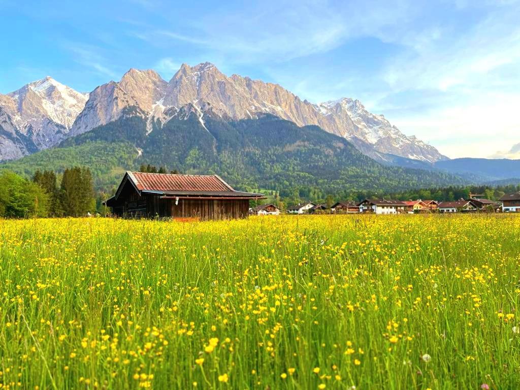 Jägerlodge am Waldrand in Grainau
