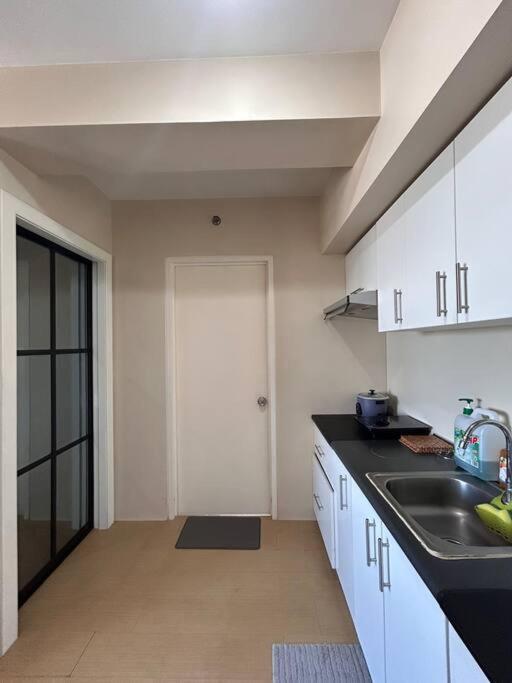 Wonderful One Bedroom at Avida 40 view 5