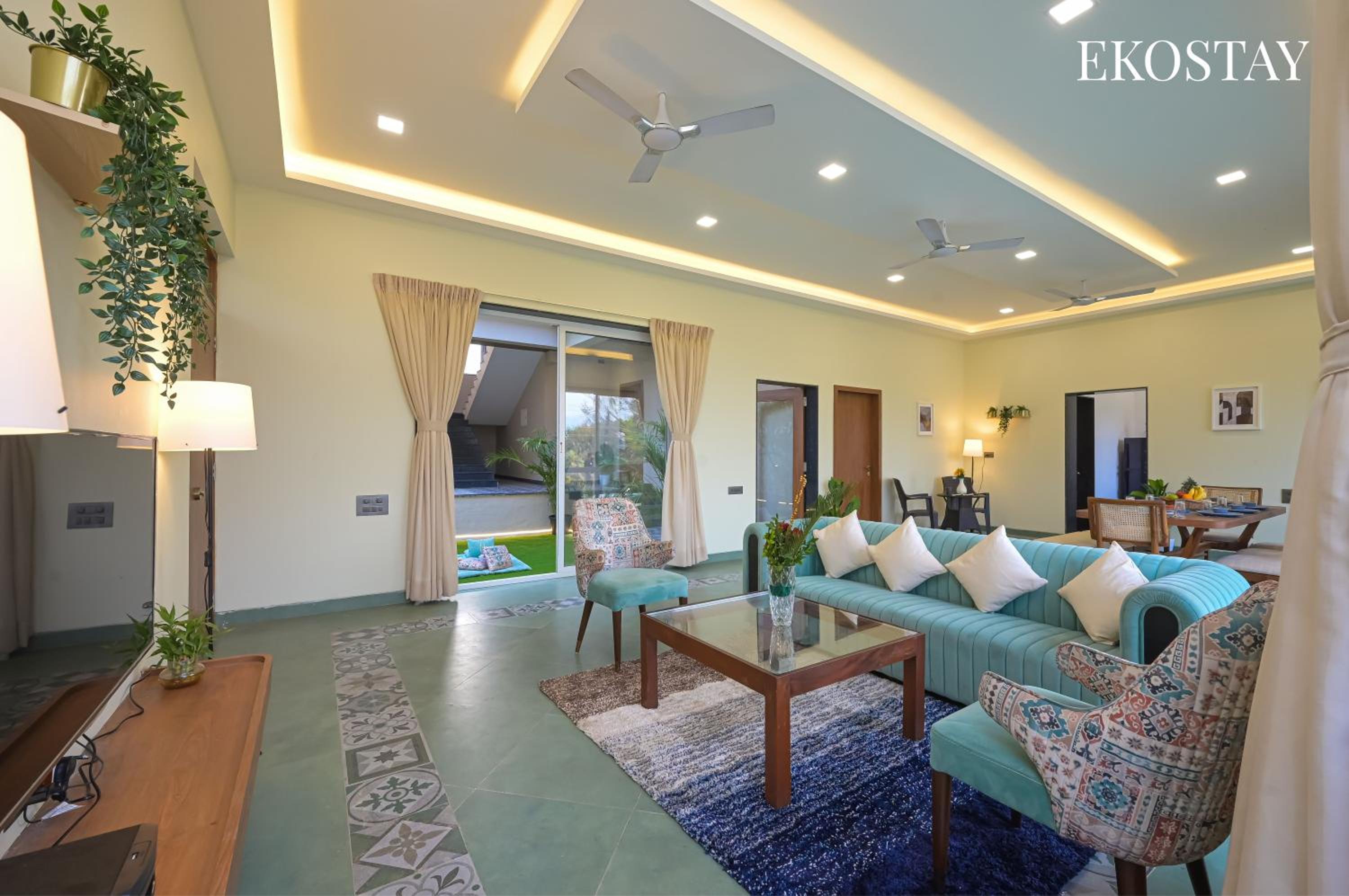 EKOSTAY - Alpine Villa view 4