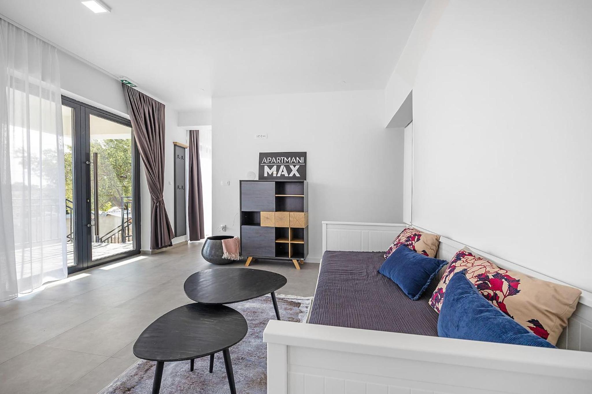 Apartments Max