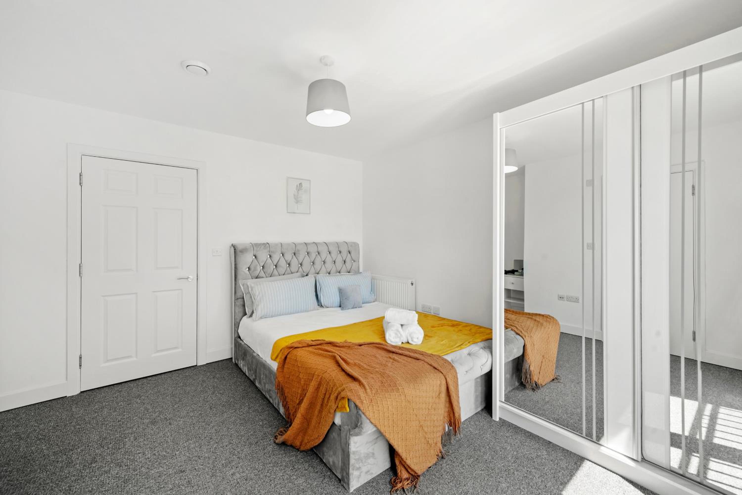 One and Two Bed Apartments Slough near Heathrow