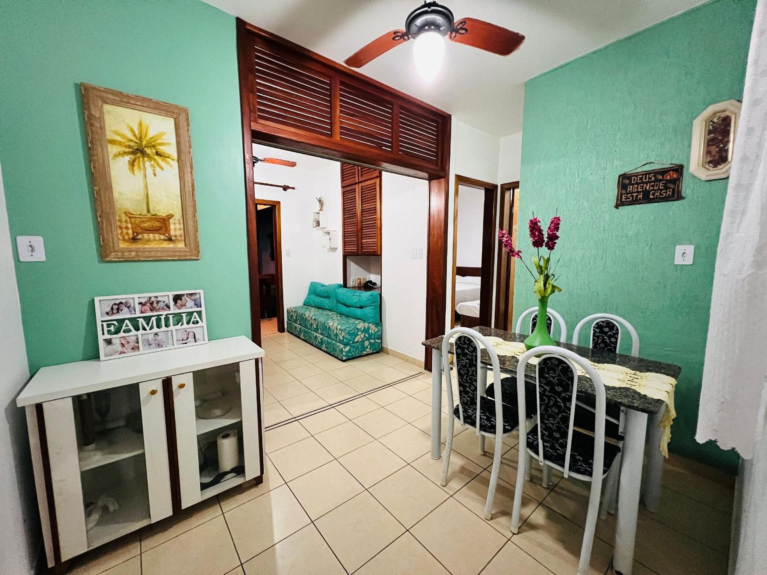 Condomínio quarto e sala