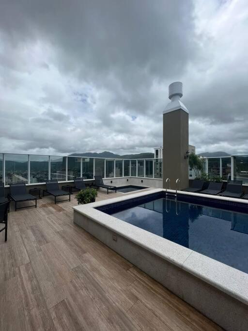 Lindo apto para locação em Itapema, 300m do mar!