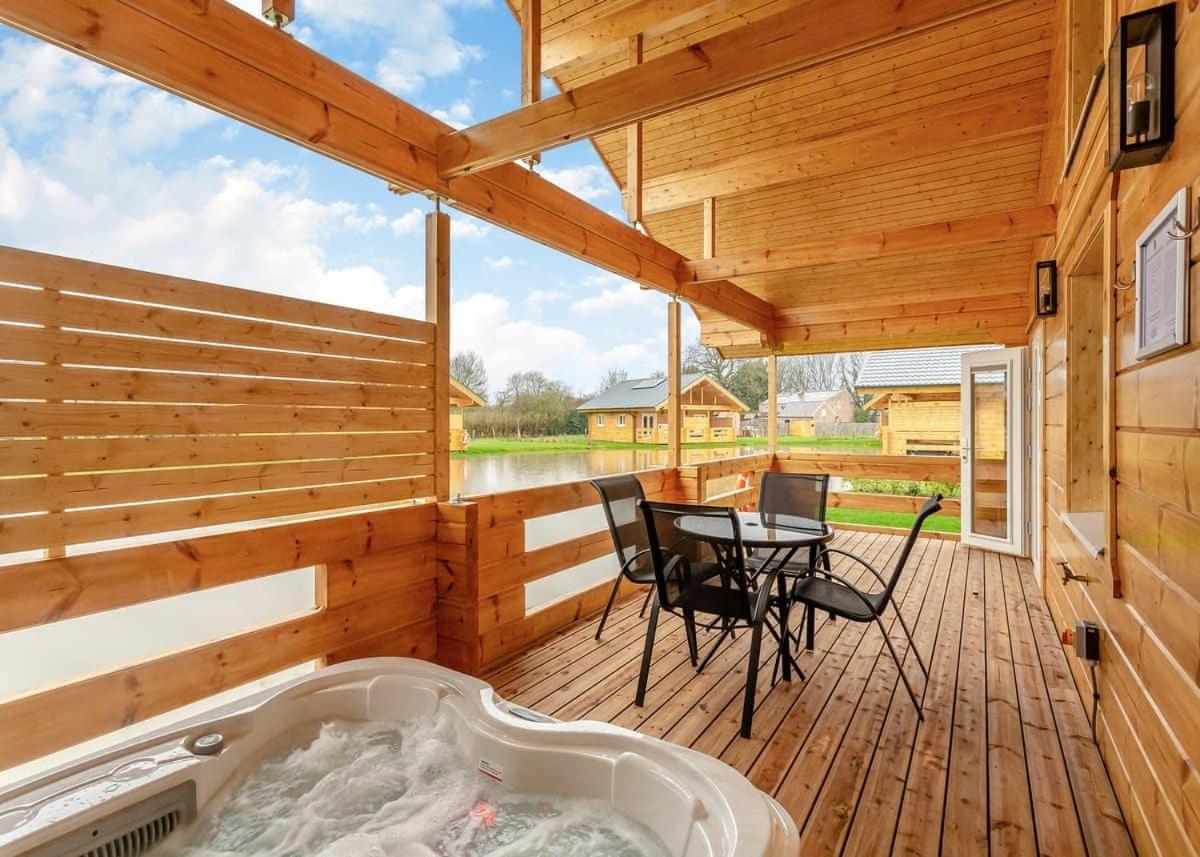 Holly Tree Lodges photo 5