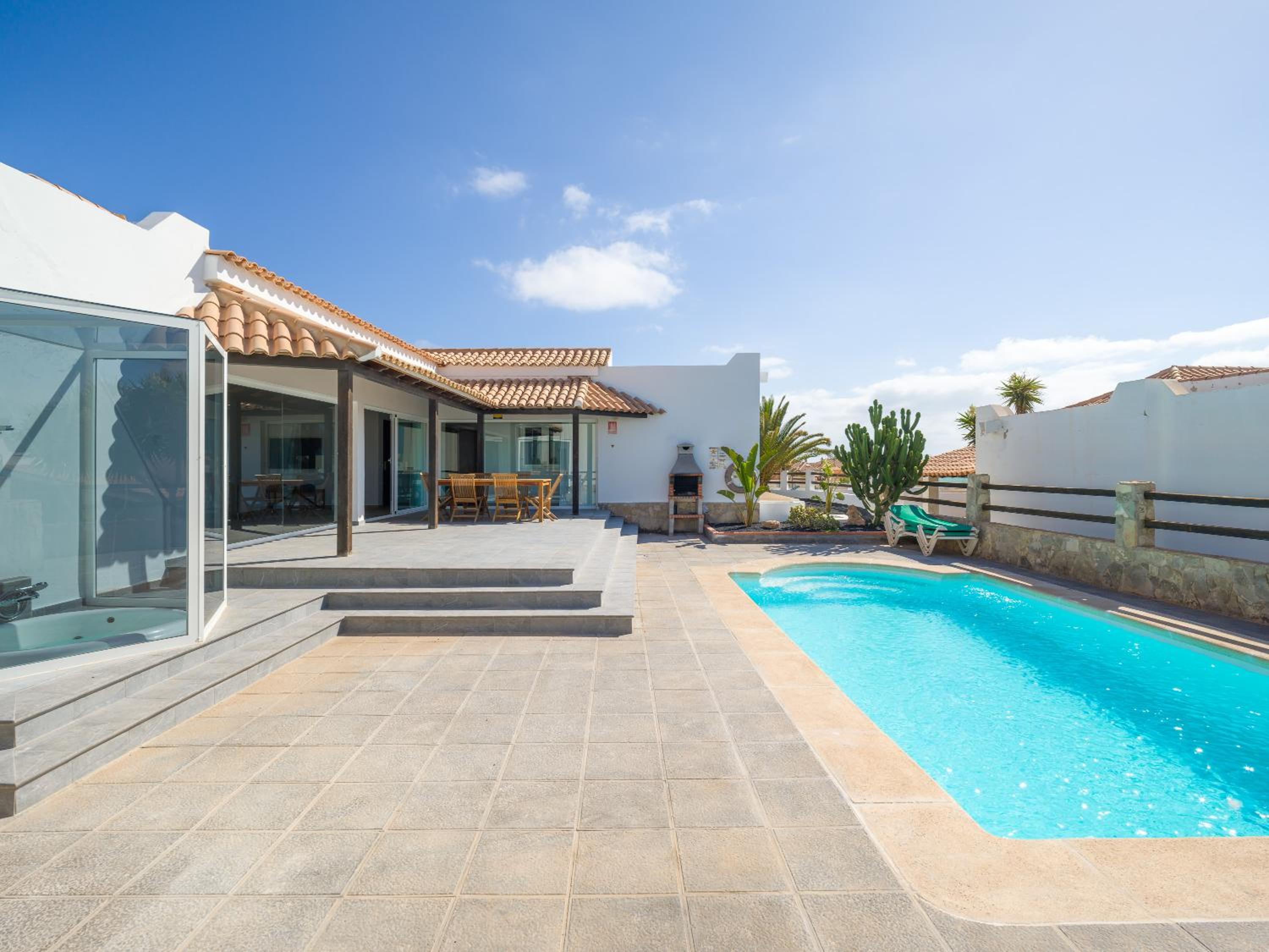 VILLA LOBOS with private pool and BBQ view 5