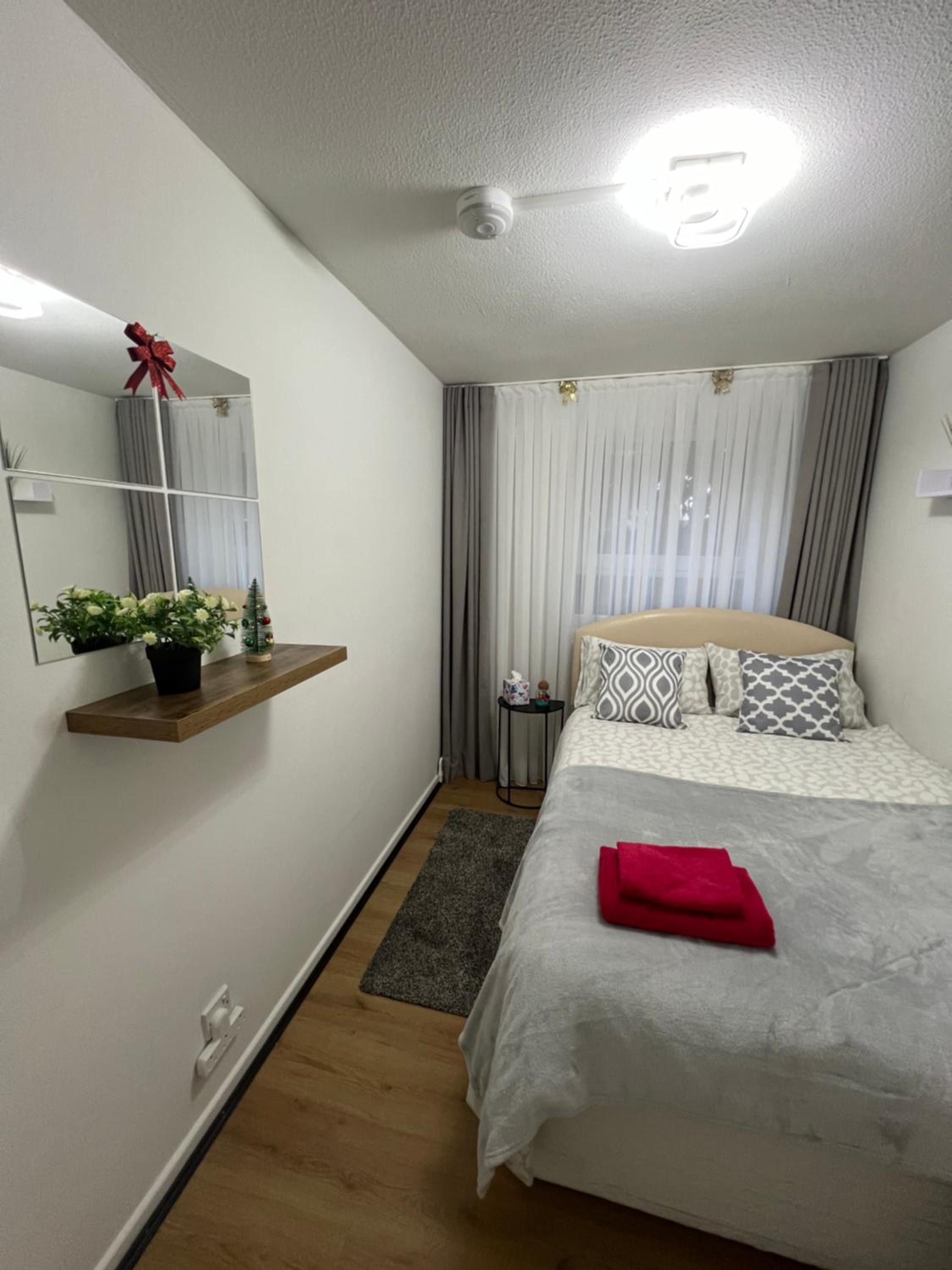 Spacious rooms for rent 10 min from Tower Bridge