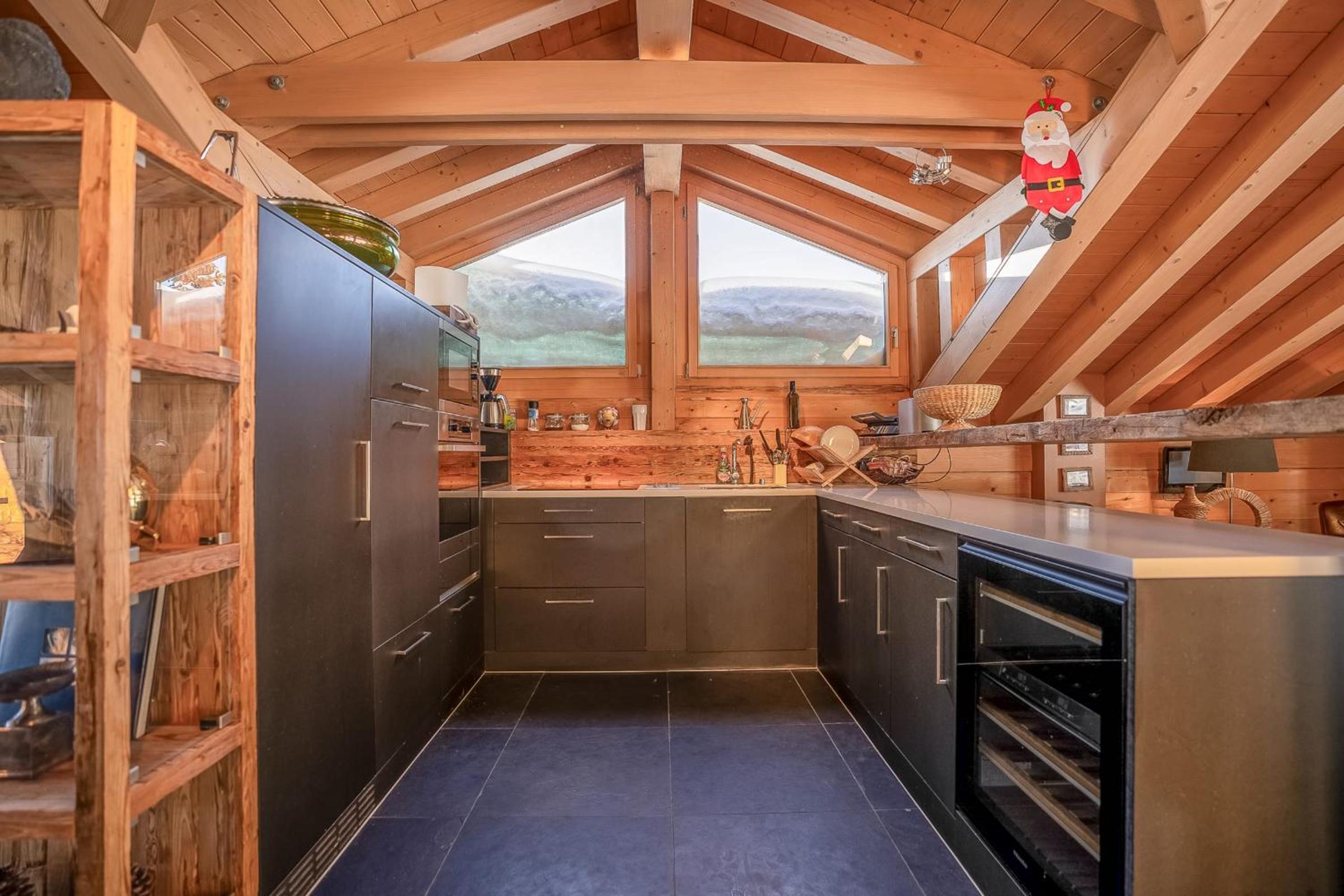 Caspar Penthouse