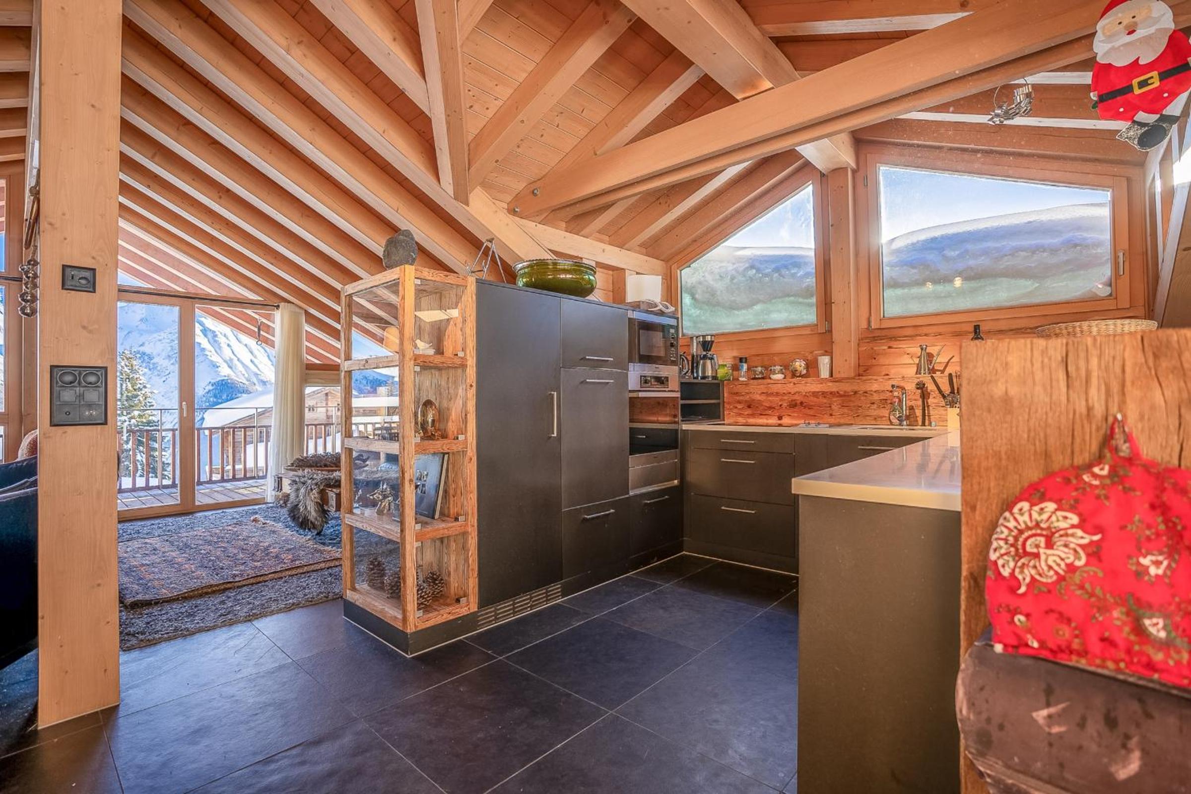 Caspar Penthouse
