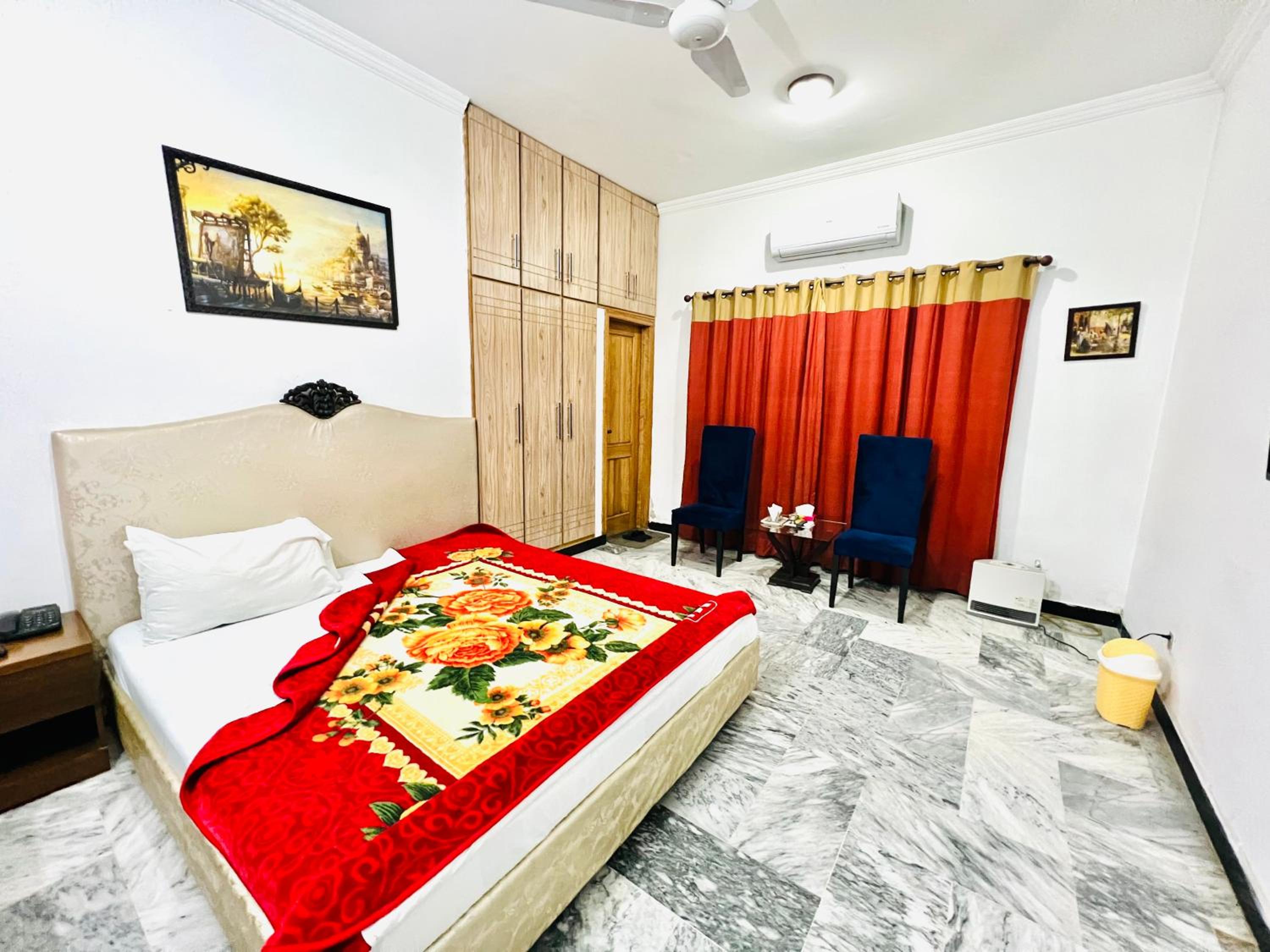 hotel room