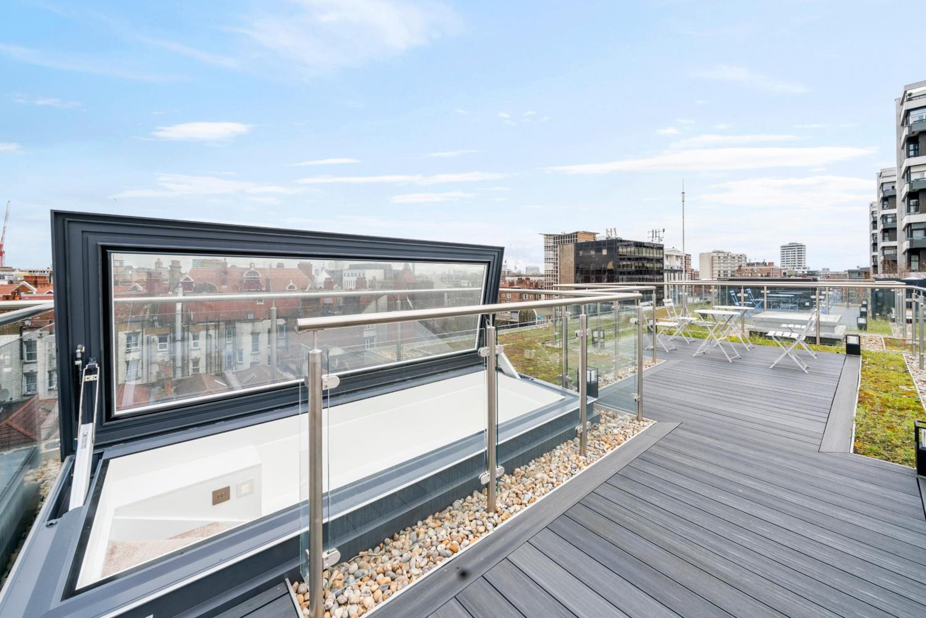 Panoramic Perfection Marble Arch 2BR Penthouse 74