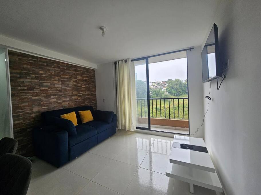 Acogedor Apto con Balcón 2 Hab y 2 Baño