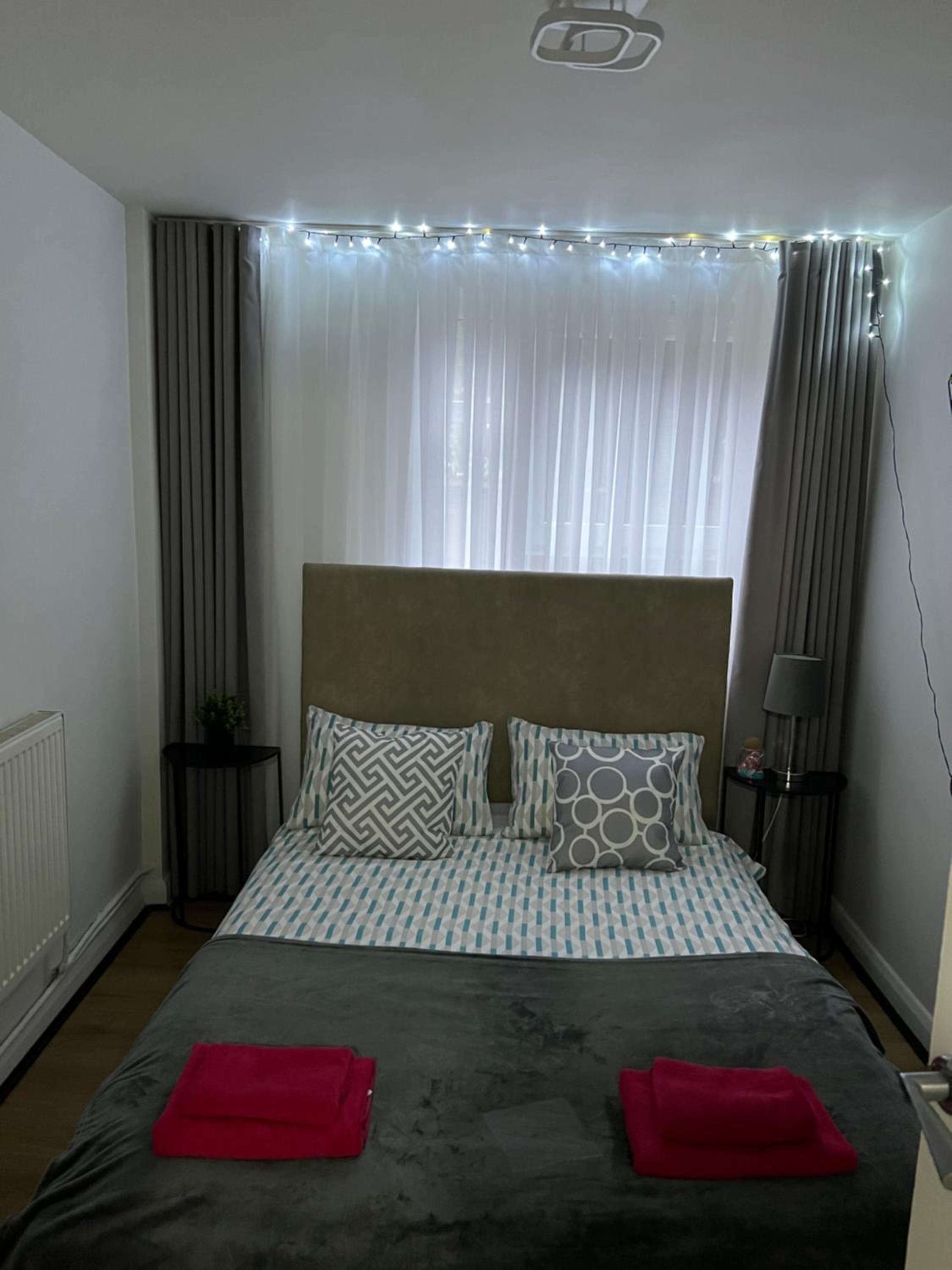 Spacious rooms for rent 10 min from Tower Bridge