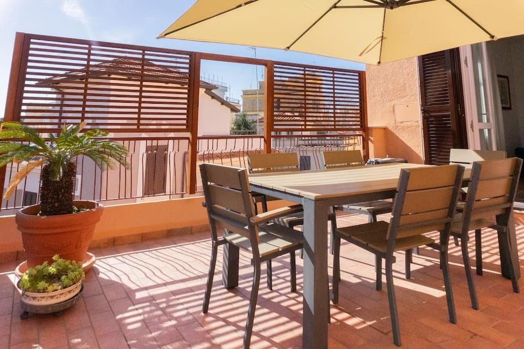 Corradi 4 Apartment with Terrace