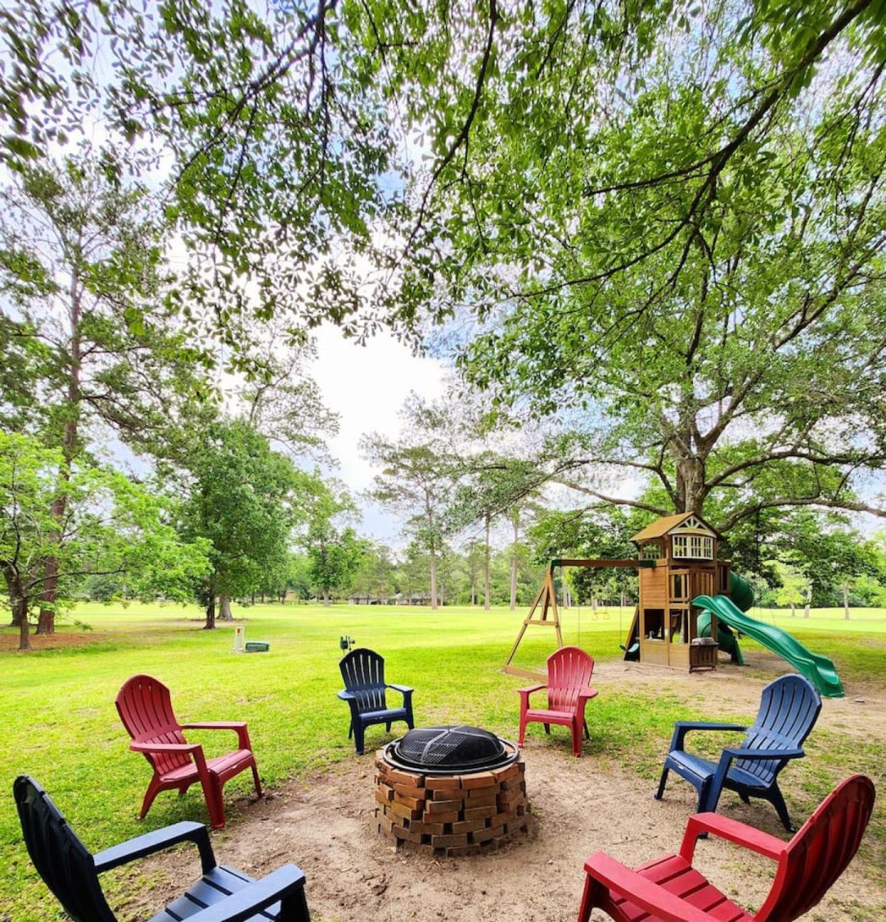 Breakfast with a View with BBQ Firepit Golf Course view 3