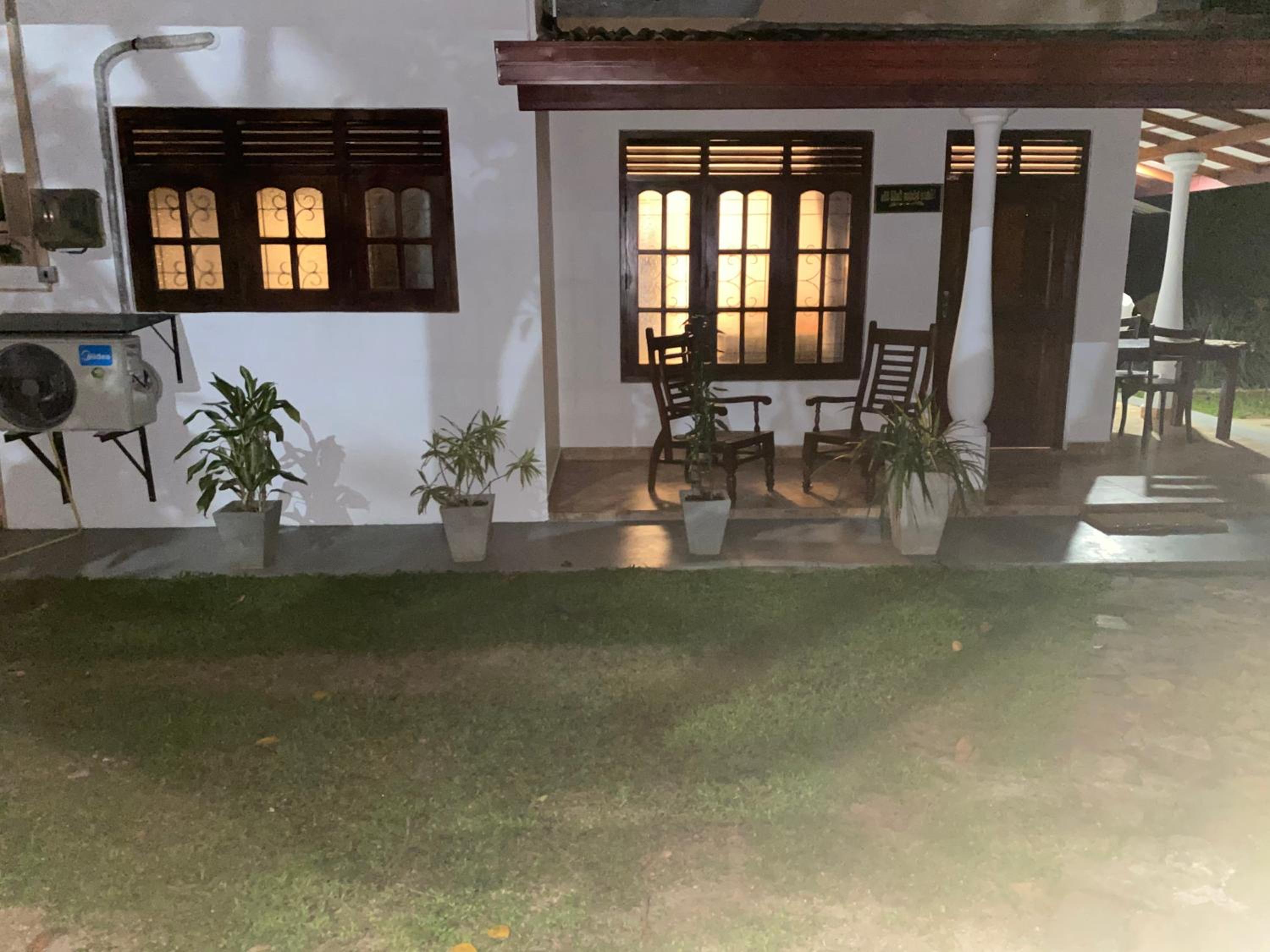 Village Green Home- Unawatuna