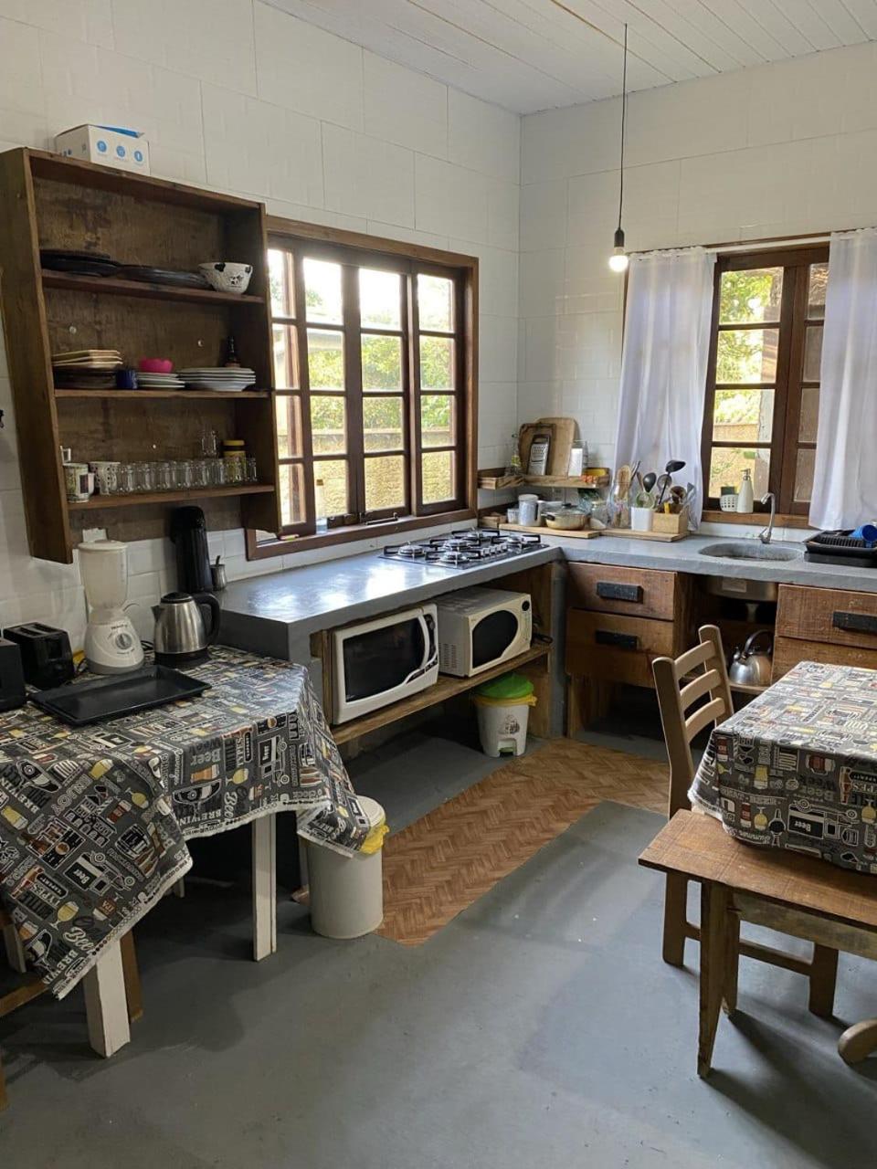 Hostel Paraíso Embaú