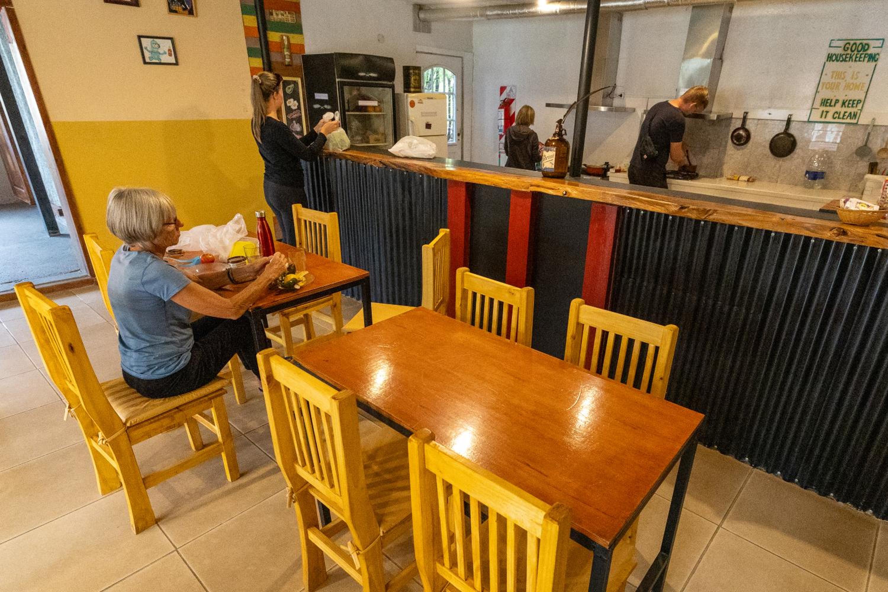 Mistico Hostel 23