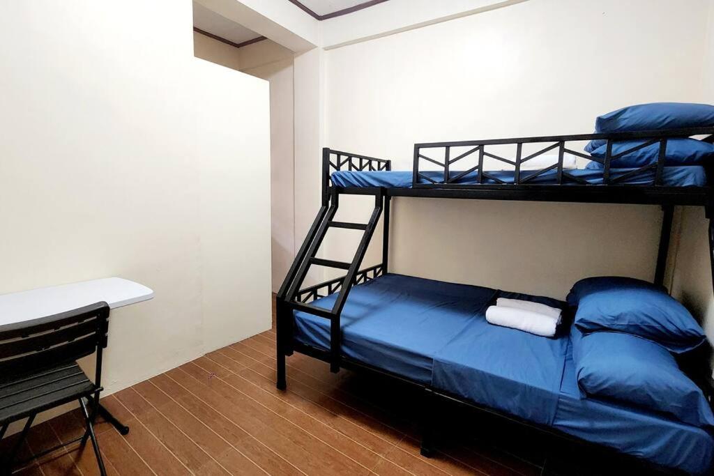Spacious Apartment near Evia Daang Hari view 3