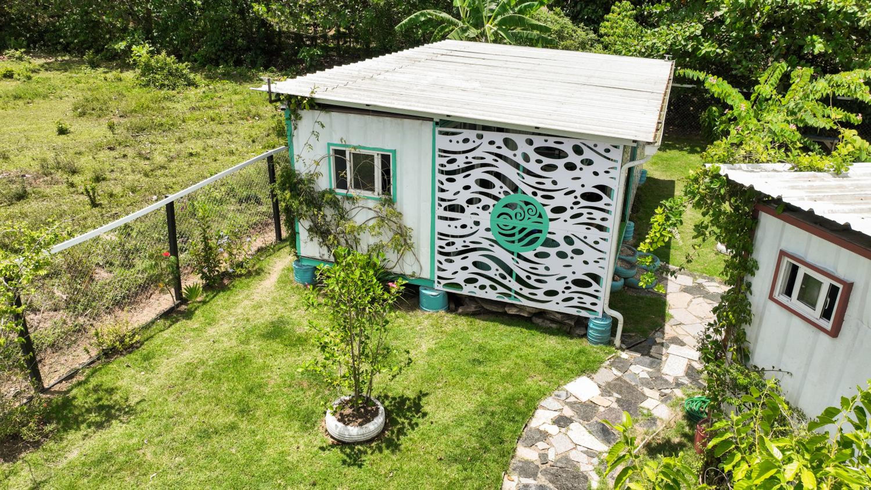 BlueEcolandia bungalows AIRE