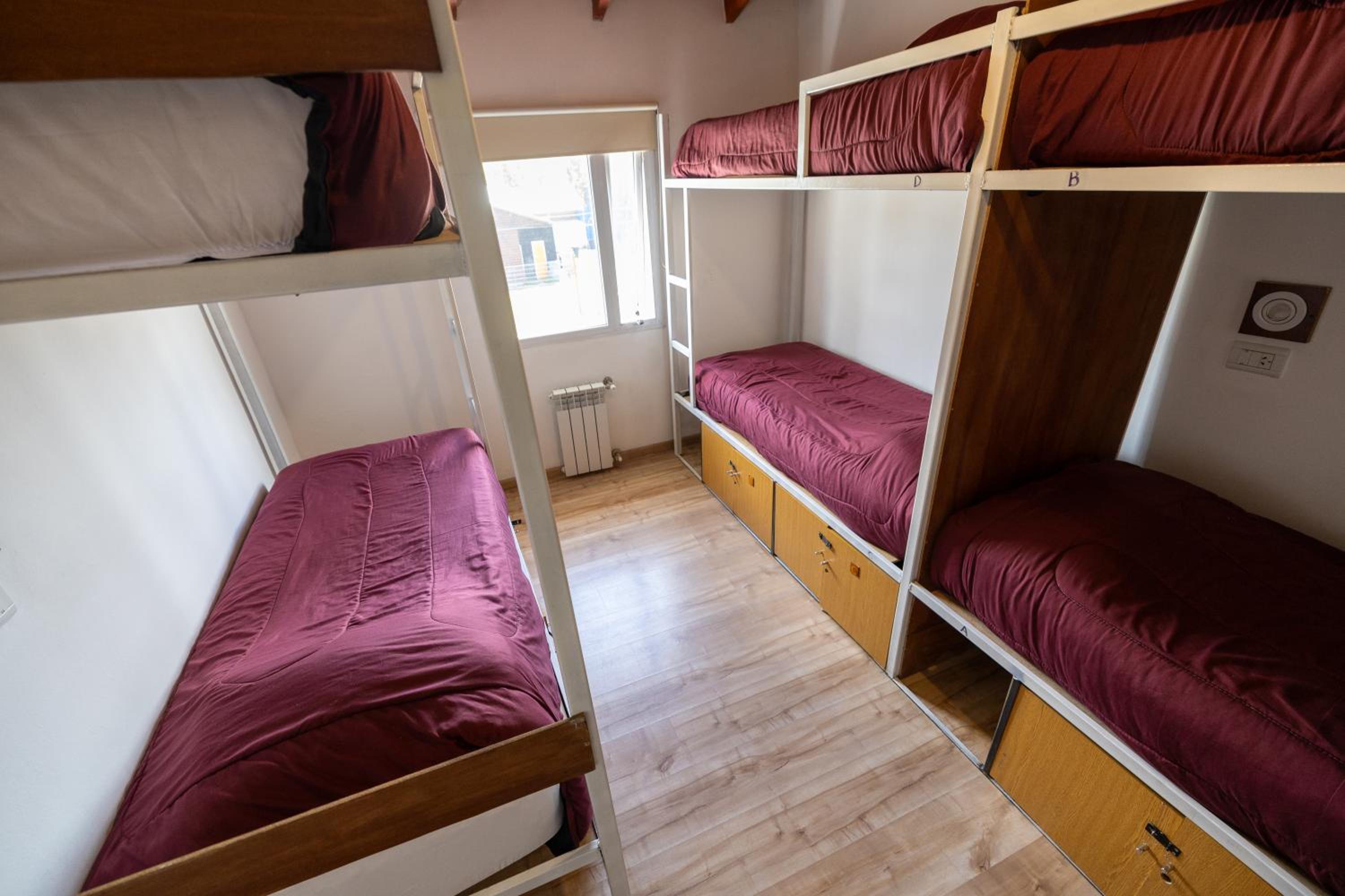 Mistico Hostel 23