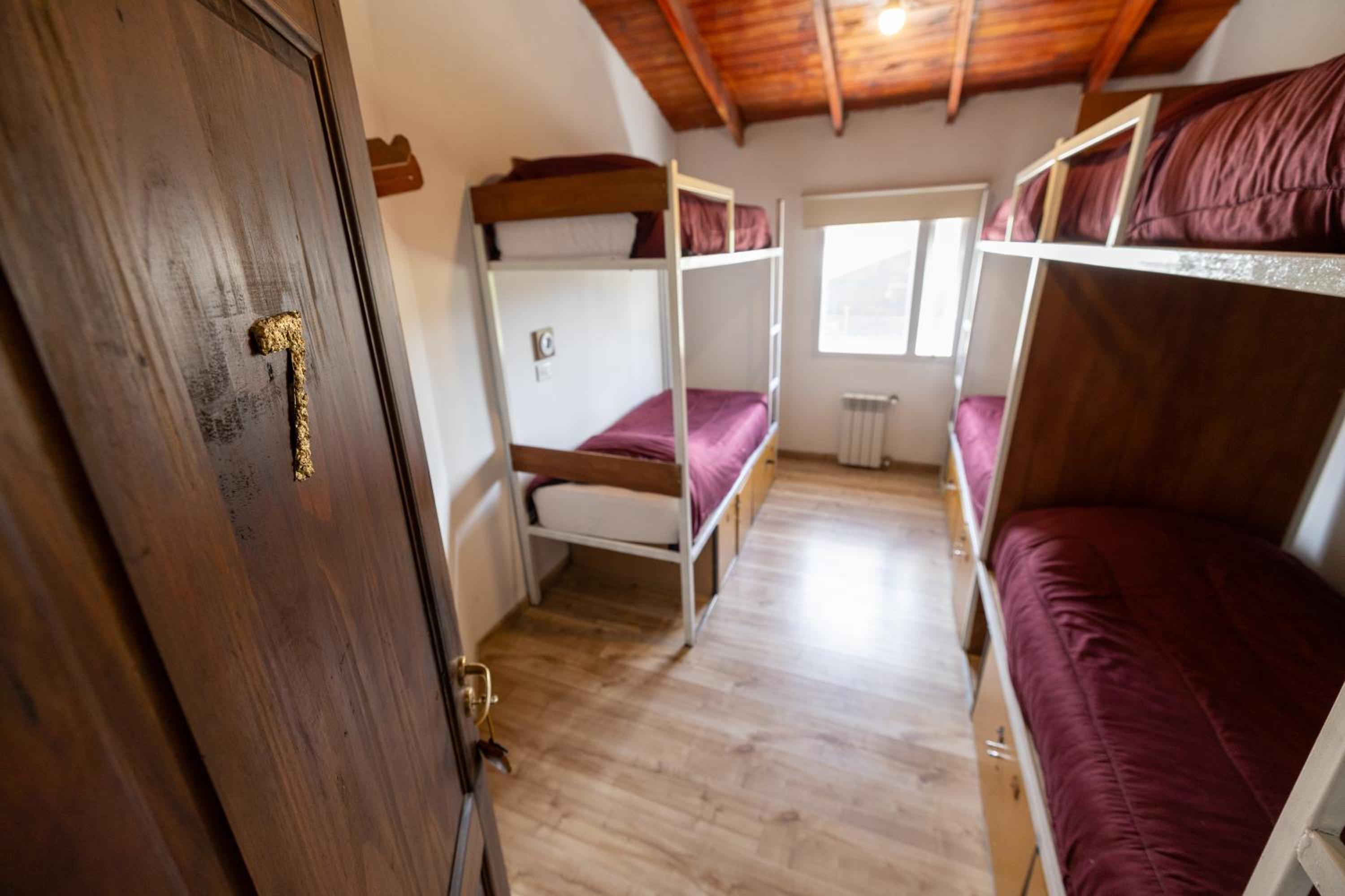 Mistico Hostel 23