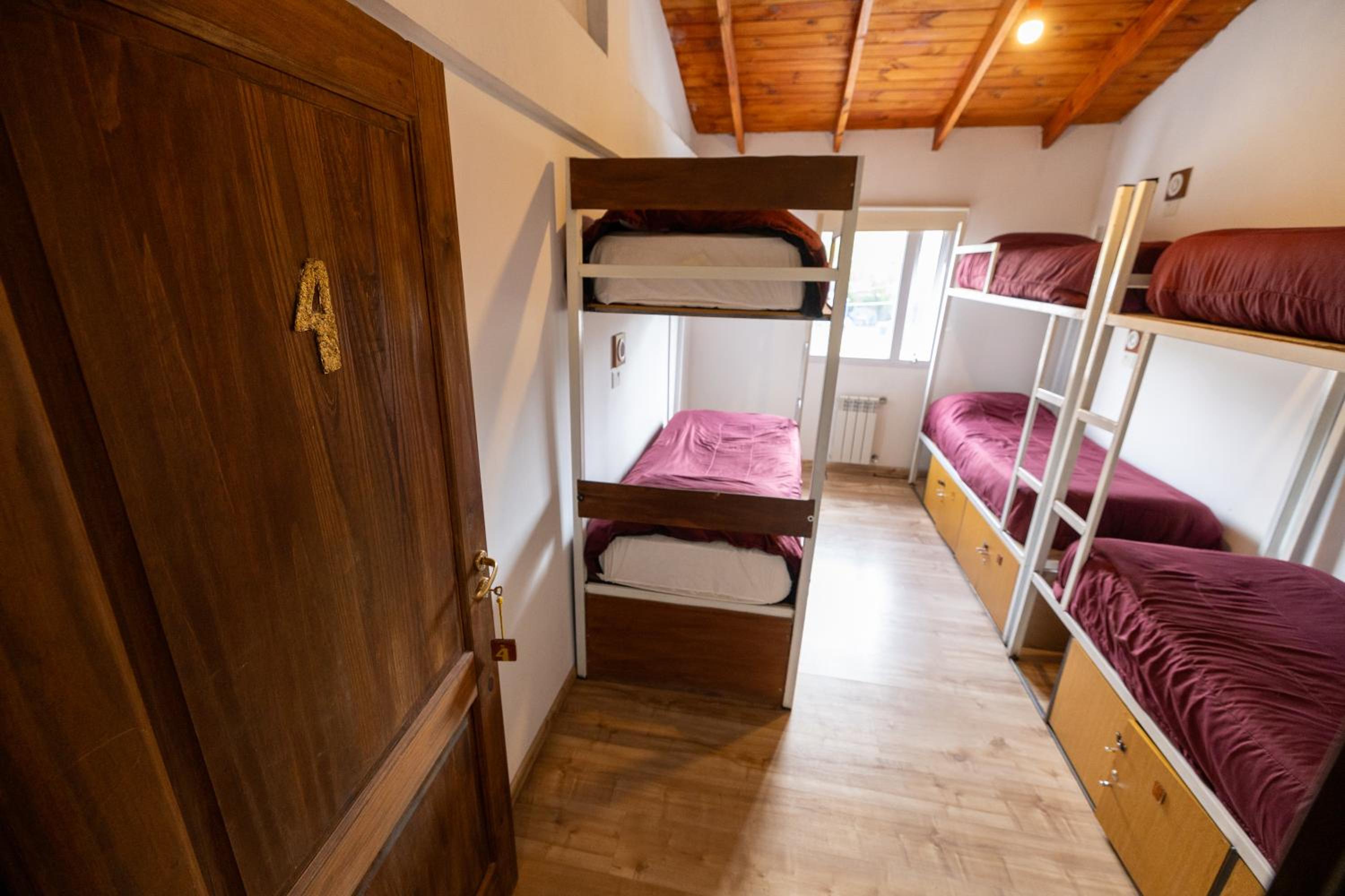 Mistico Hostel 23