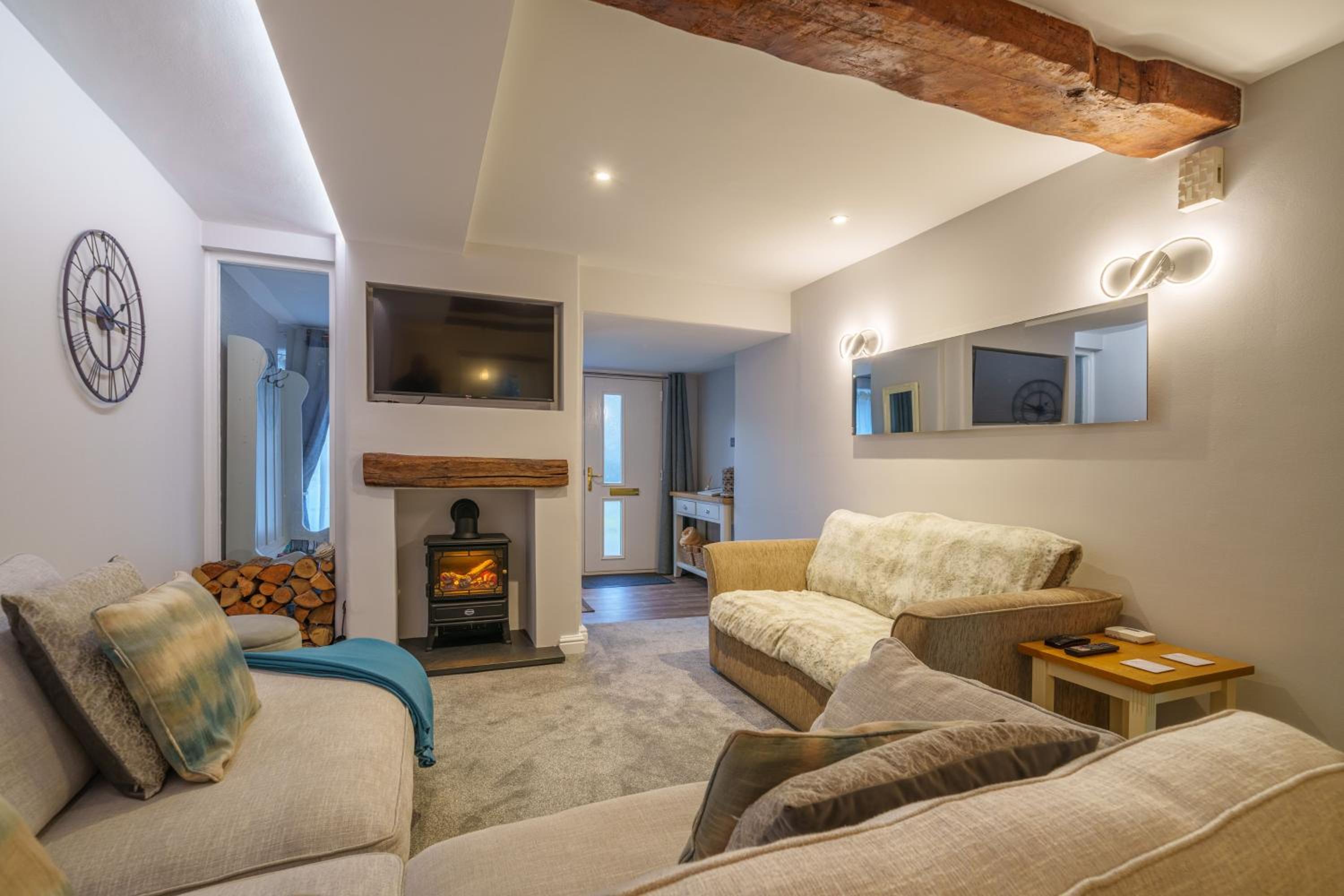 Laburnum Cottage - Windermere Town Centre, with Parking view 5