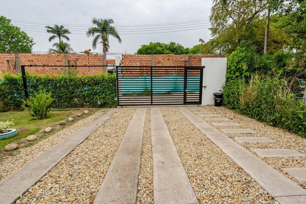 Casa Familiar en Ricaurte con Piscina Privada