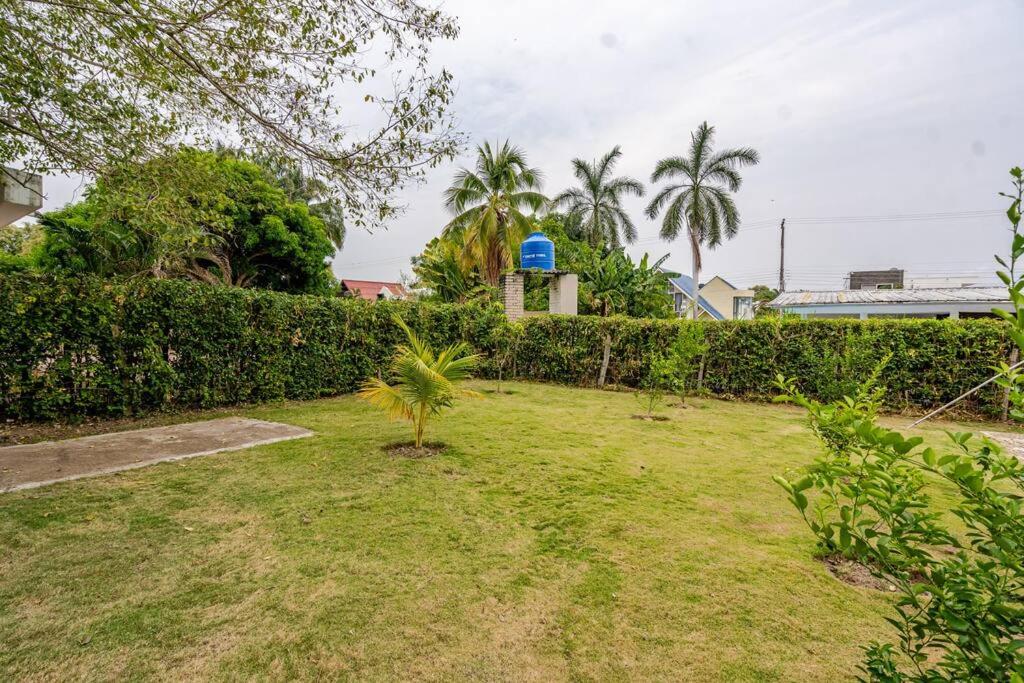 Casa Familiar en Ricaurte con Piscina Privada