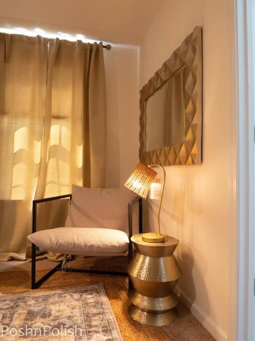 Luxury Beautiful Spacious Retreat Getaway